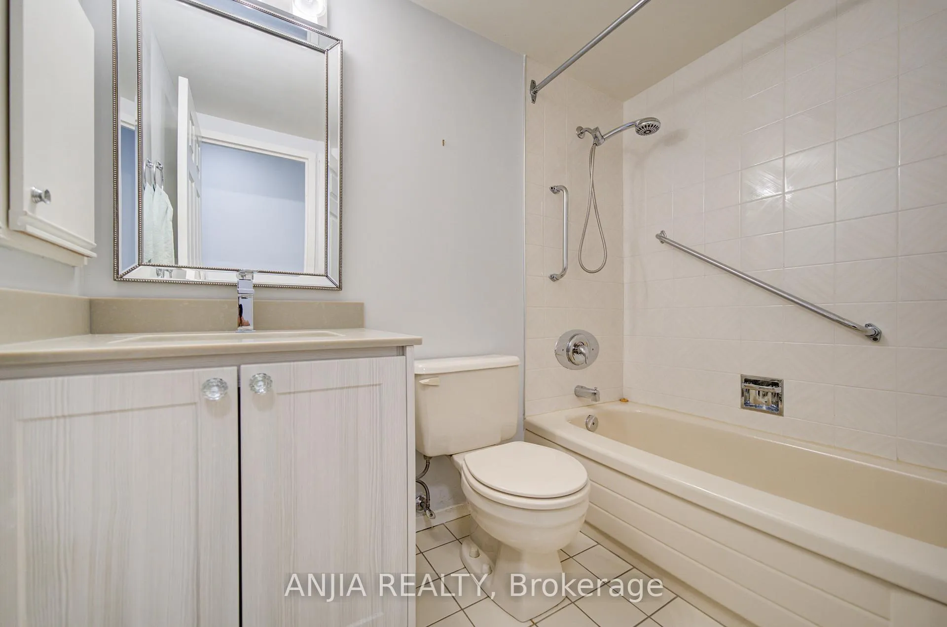 Photo 16 of Unit 908, 2 Raymerville Drive, Markham, Raymerville — HOMEH