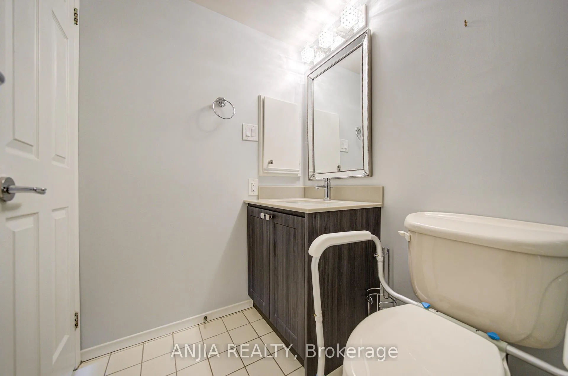 Photo 22 of Unit 908, 2 Raymerville Drive, Markham, Raymerville — HOMEH