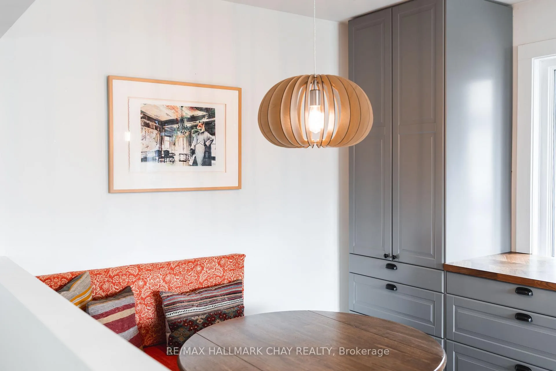Photo 7 of 32 Melrose Avenue, Barrie, Codrington — HOMEH