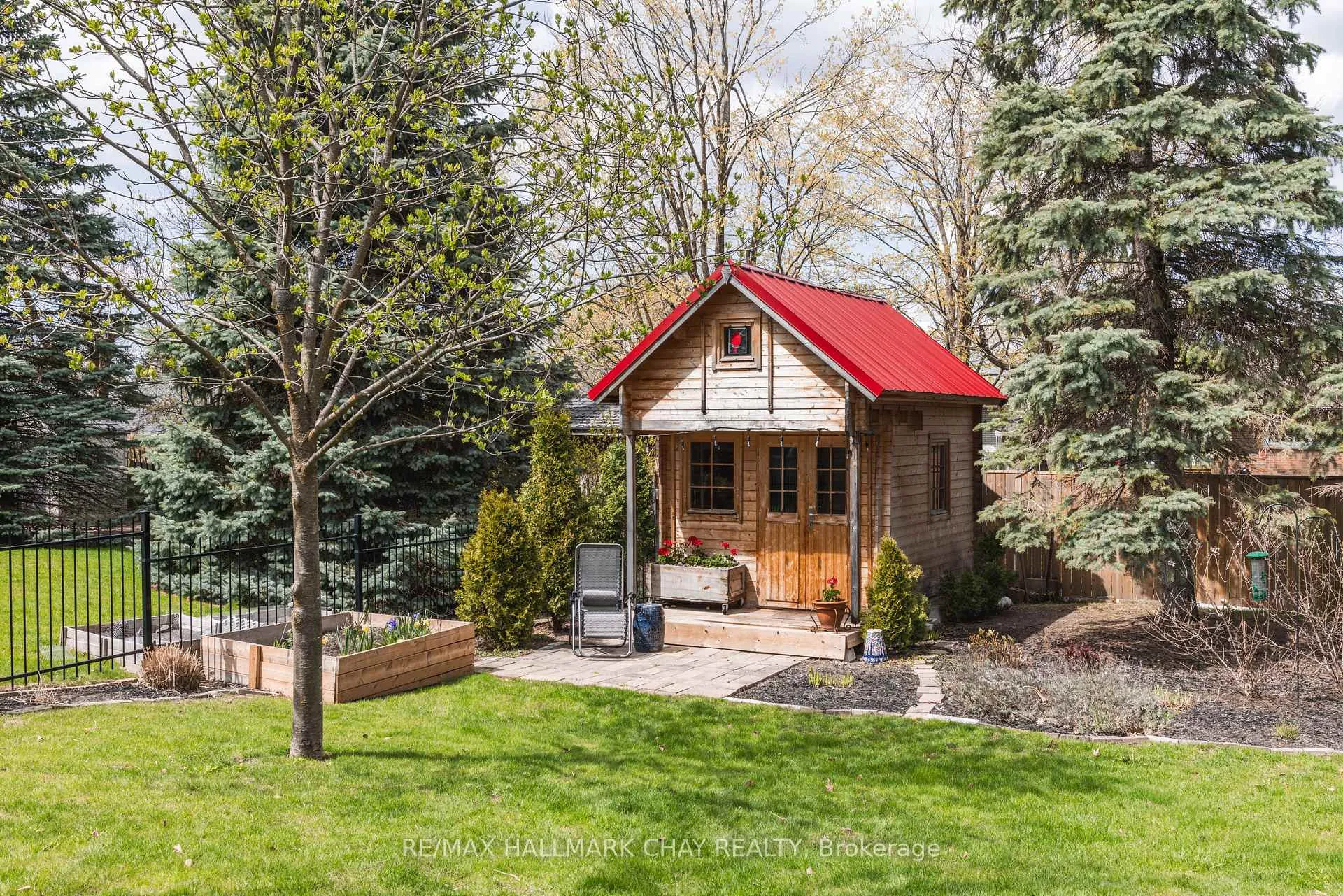 Photo 34 of 32 Melrose Avenue, Barrie, Codrington — HOMEH