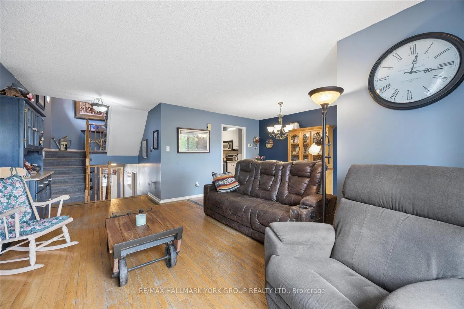 Photo 11 of 29 Biscayne Boulevard, Georgina, Keswick South — HOMEH