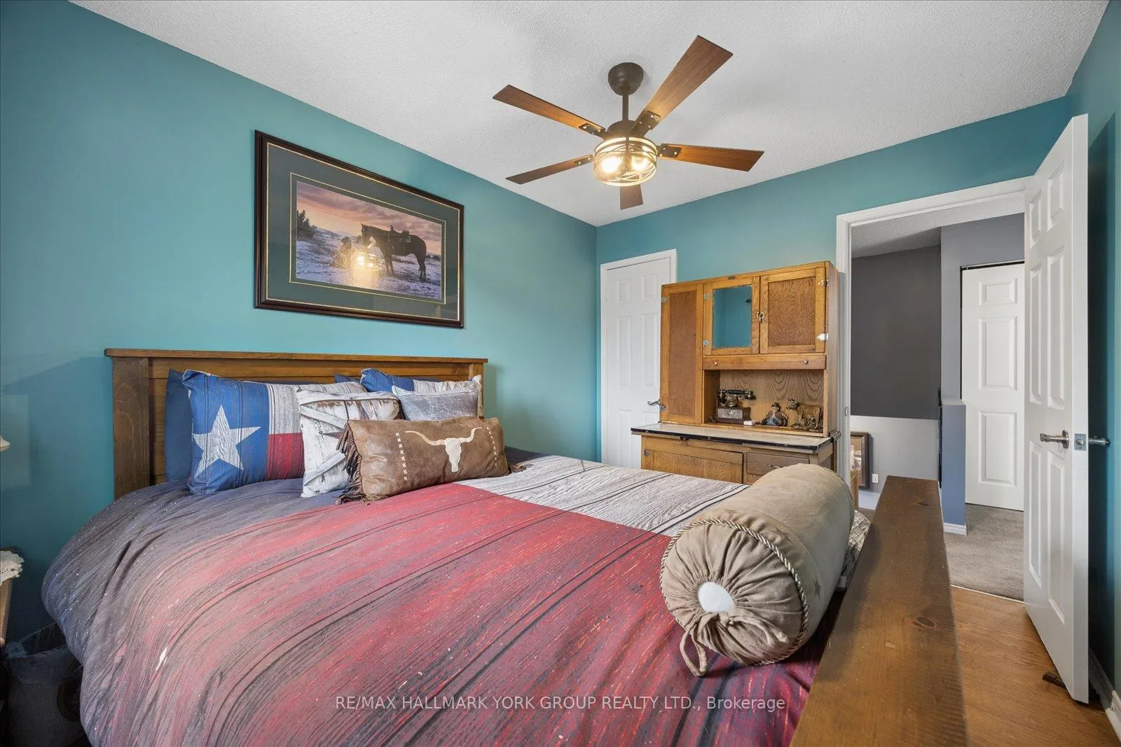 Photo 28 of 29 Biscayne Boulevard, Georgina, Keswick South — HOMEH