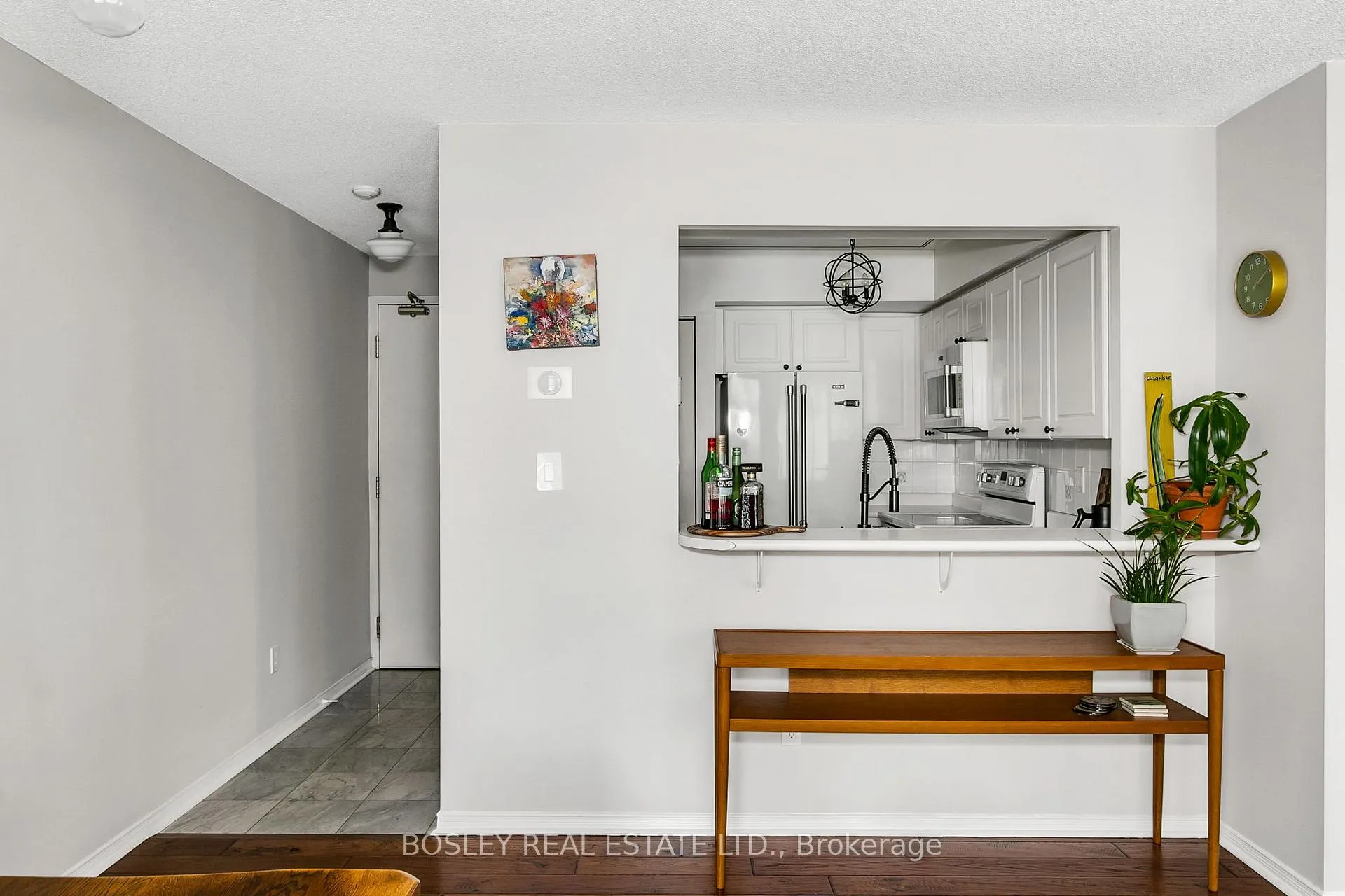 Photo 9 of Unit 303, 99 Hayden Street, Toronto, Church-Yonge Corridor — HOMEH
