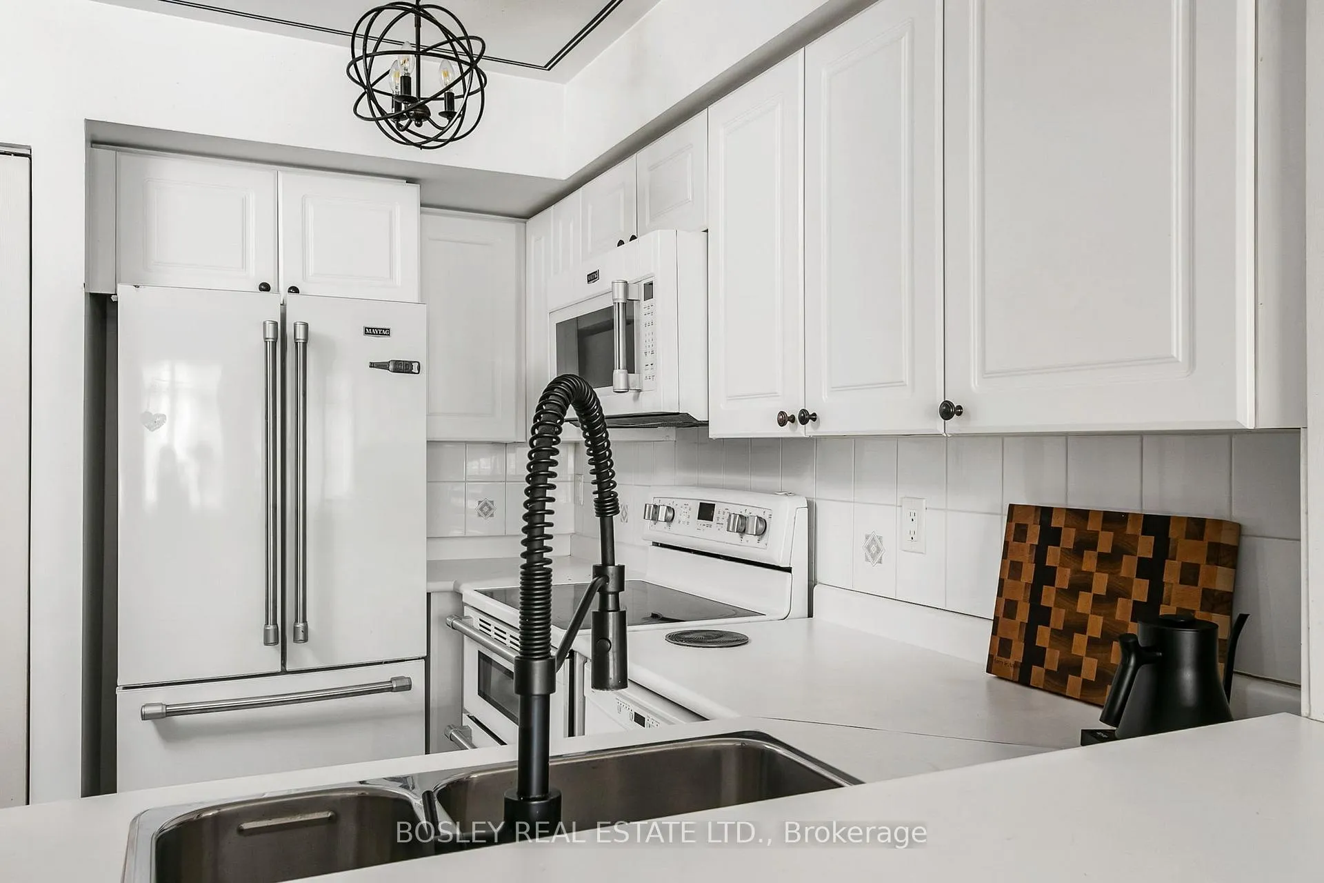 Photo 11 of Unit 303, 99 Hayden Street, Toronto, Church-Yonge Corridor — HOMEH