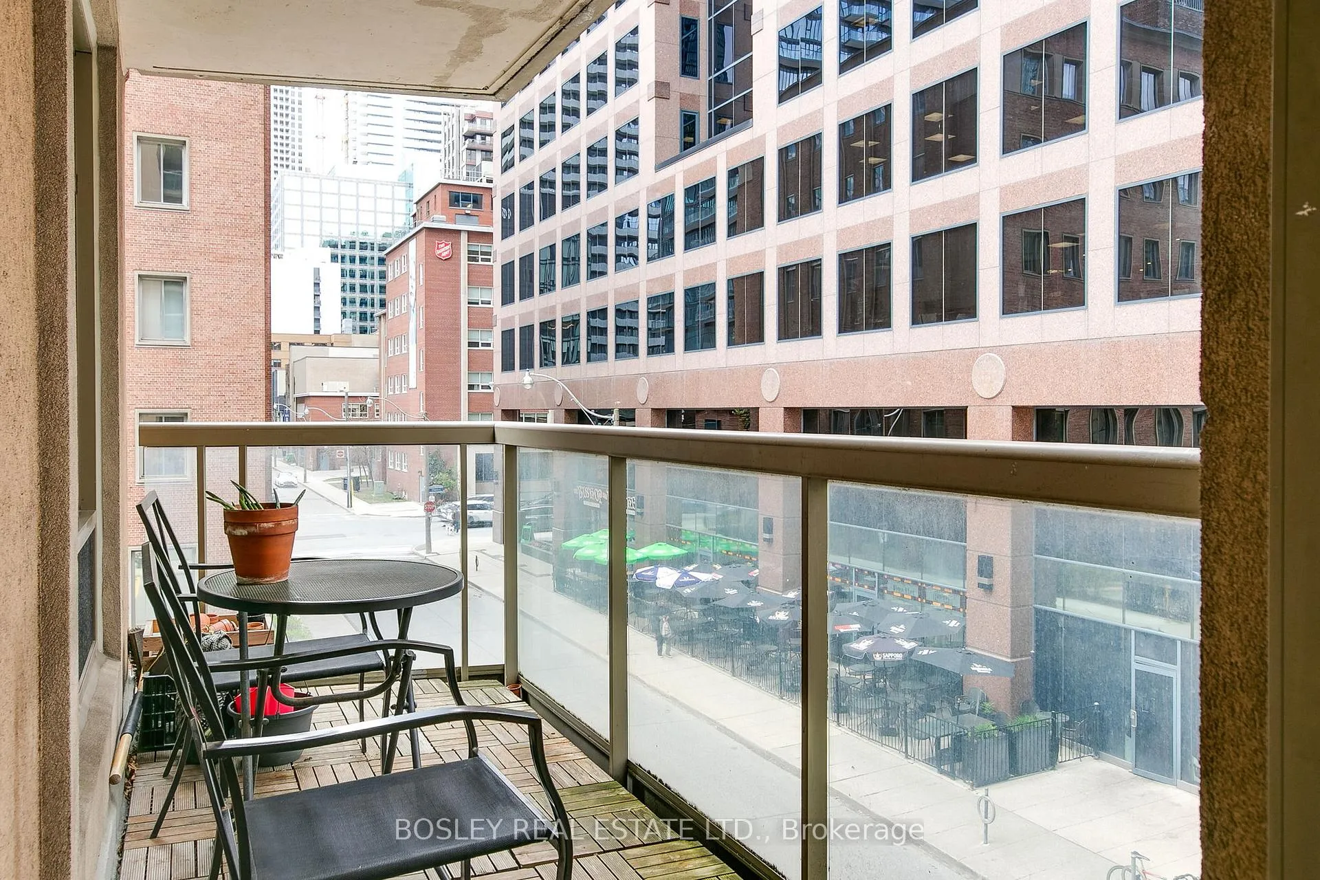 Photo 17 of Unit 303, 99 Hayden Street, Toronto, Church-Yonge Corridor — HOMEH