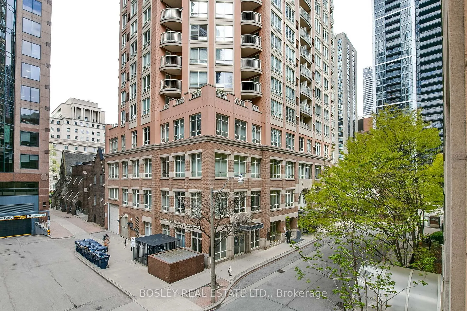 Photo 18 of Unit 303, 99 Hayden Street, Toronto, Church-Yonge Corridor — HOMEH