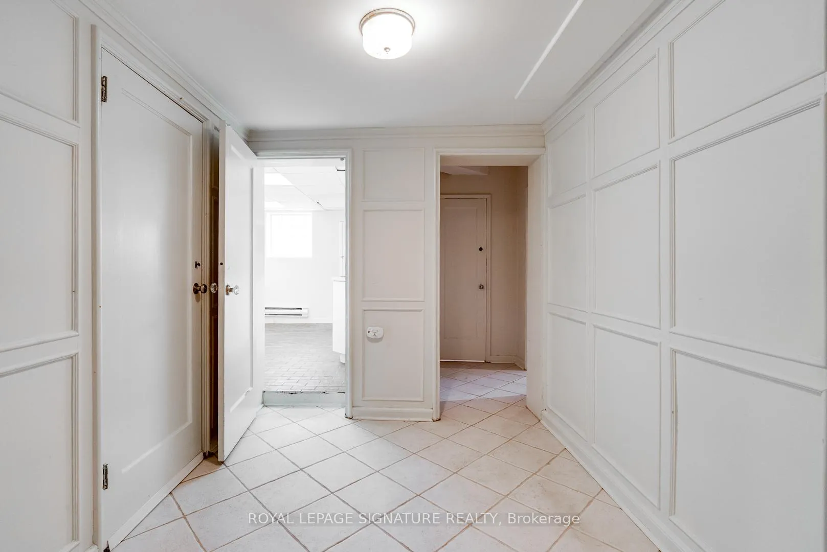 Photo 7 of Unit Lower, 529 Spadina Road, Toronto, Forest Hill South — HOMEH