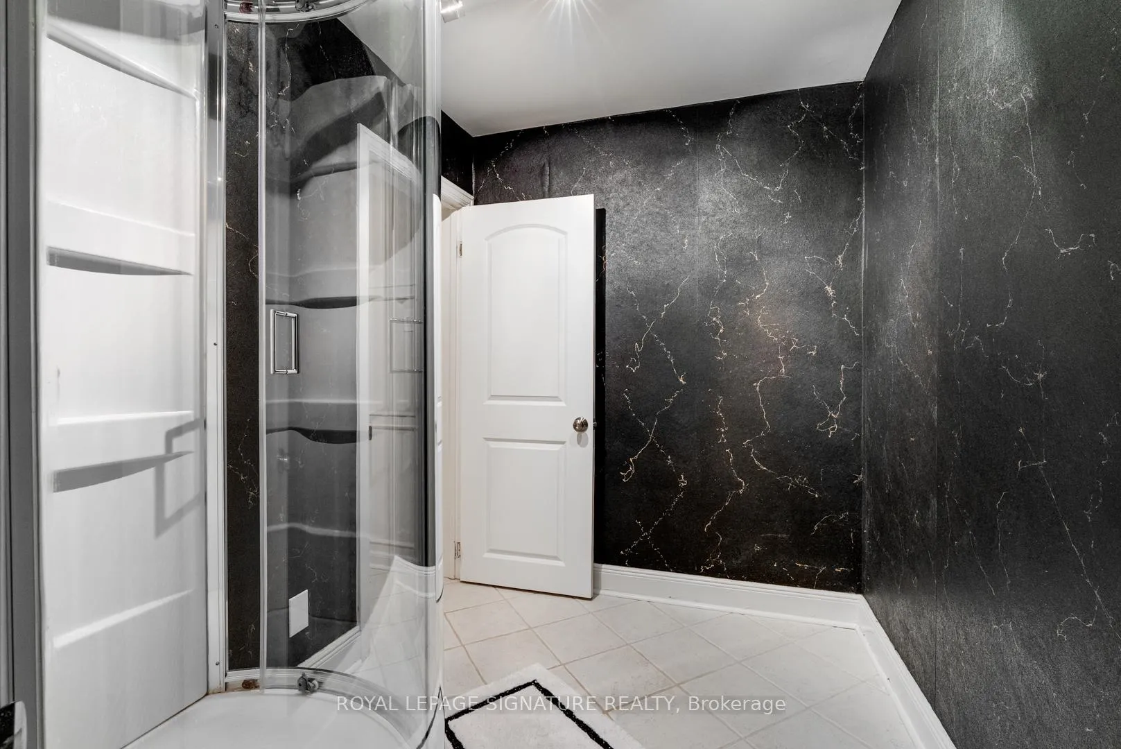 Photo 17 of Unit Lower, 529 Spadina Road, Toronto, Forest Hill South — HOMEH