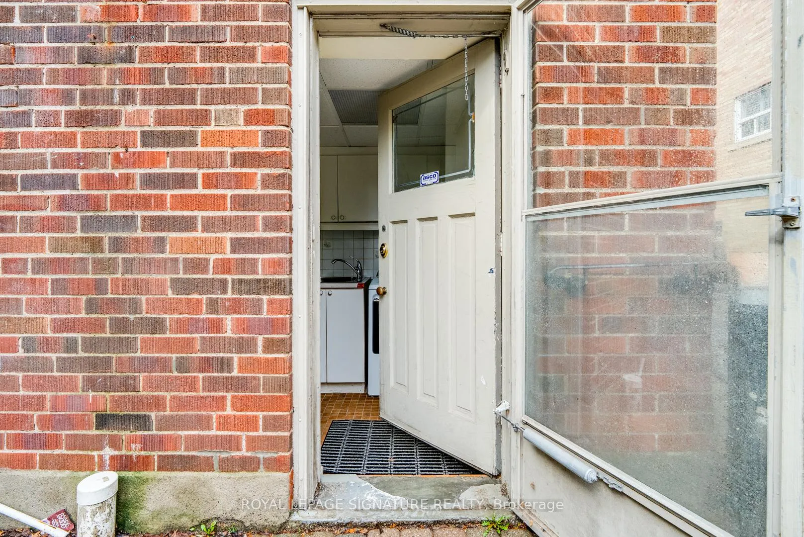 Photo 31 of Unit Lower, 529 Spadina Road, Toronto, Forest Hill South — HOMEH