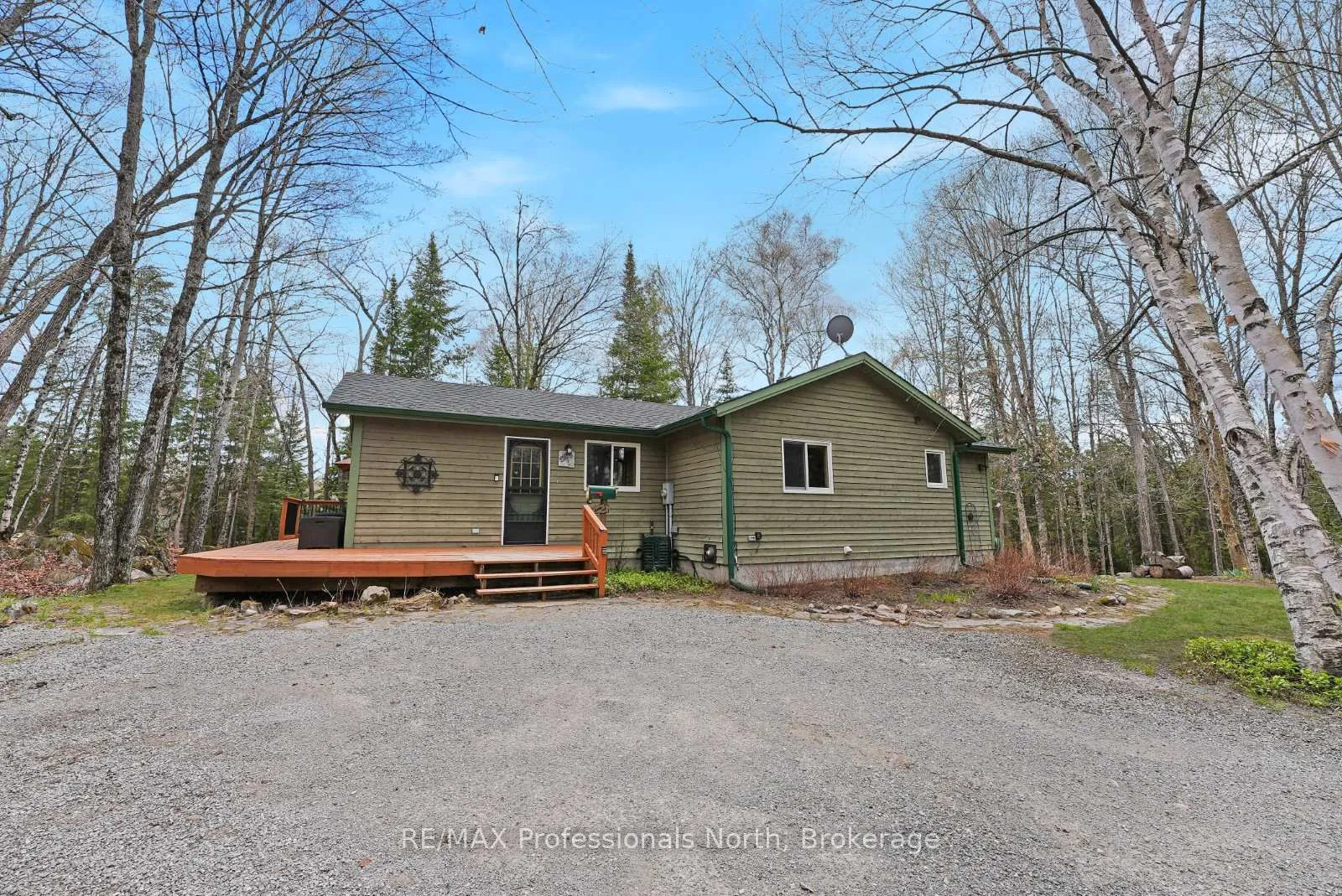 Photo 5 of 1157 Between Lakes Trail, Minden Hills, Minden — HOMEH