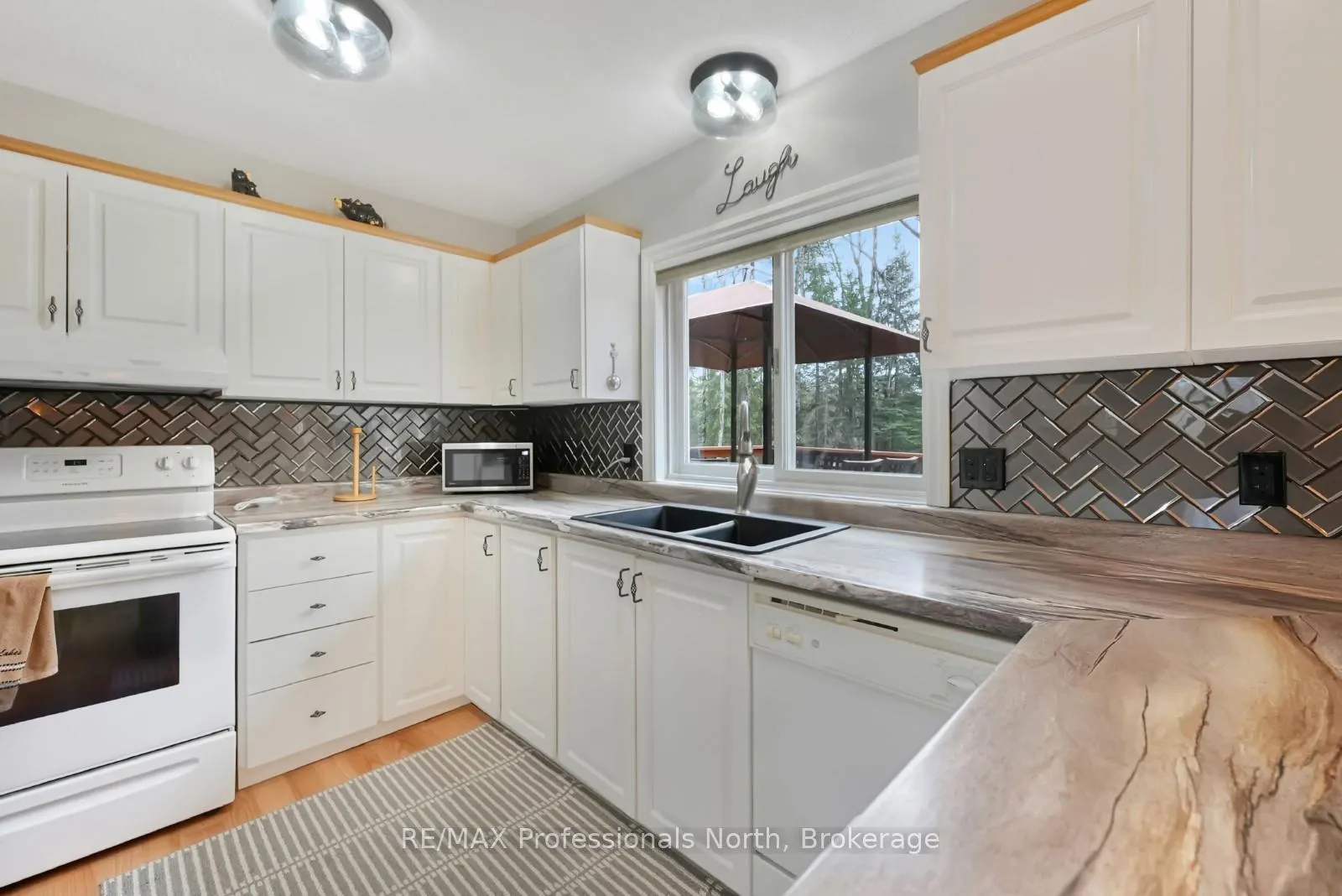 Photo 12 of 1157 Between Lakes Trail, Minden Hills, Minden — HOMEH