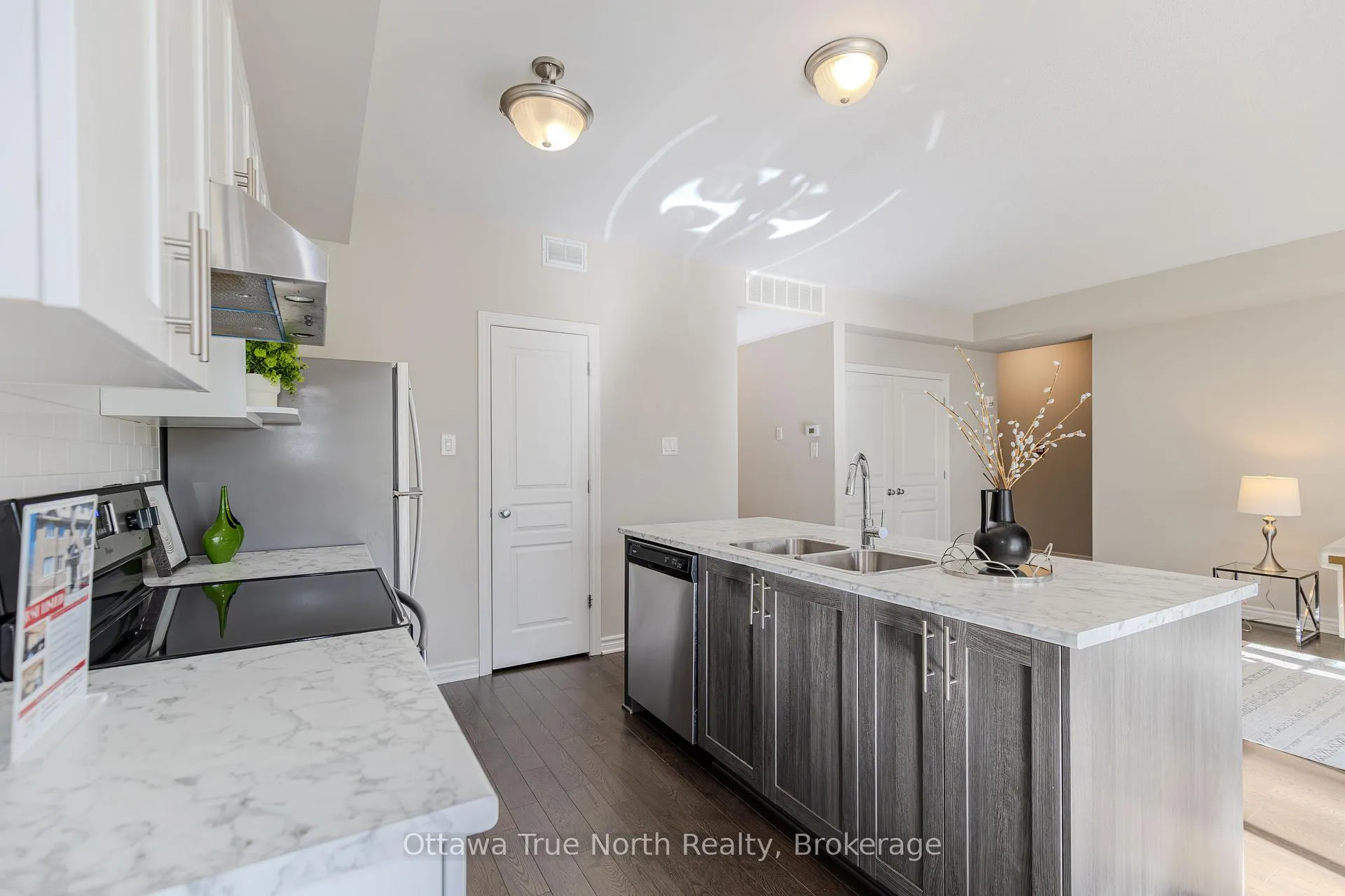 Photo 20 of Unit F, 1032 Beryl Private, Ottawa, Riverside South/Gloucester Glen — HOMEH