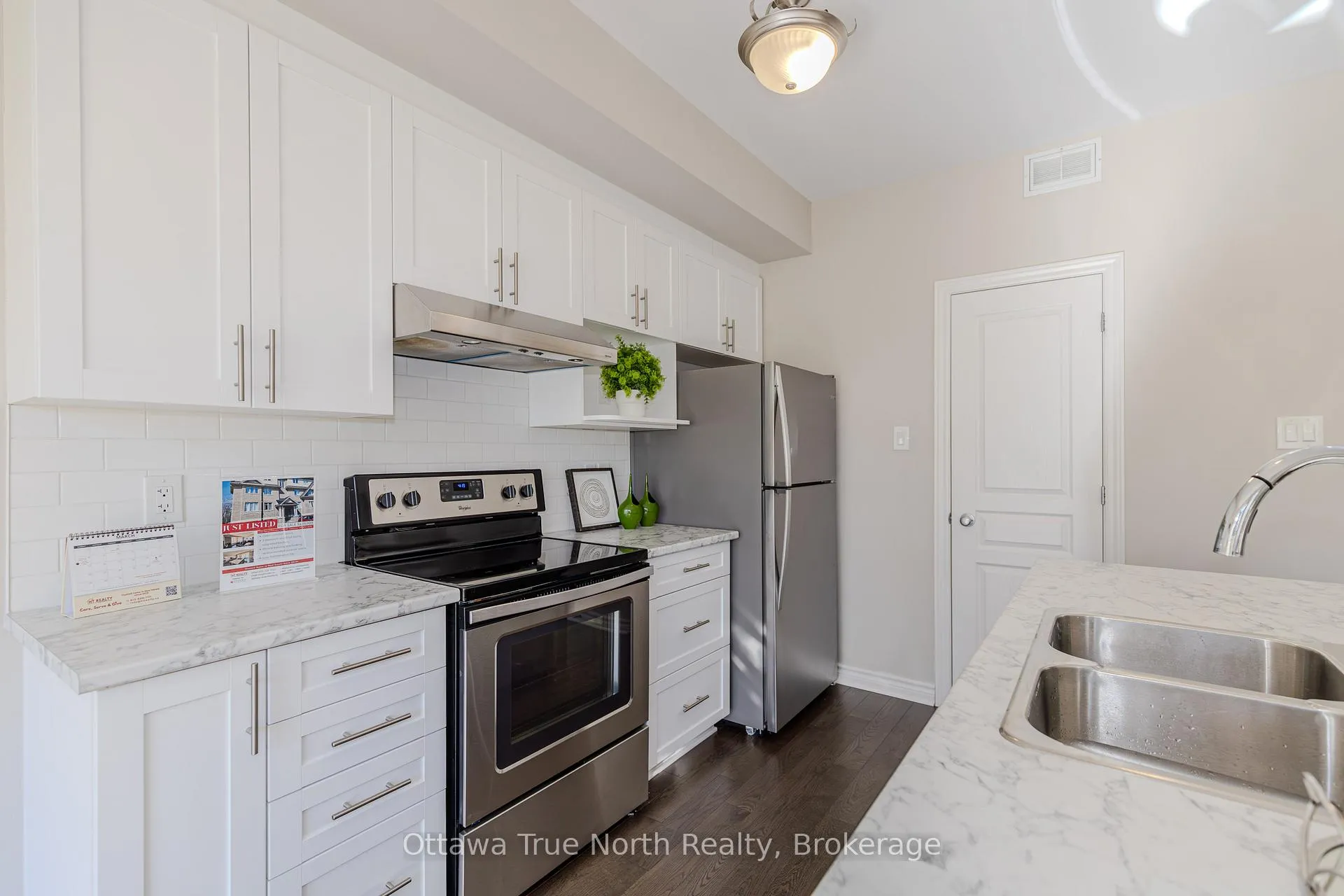 Photo 22 of Unit F, 1032 Beryl Private, Ottawa, Riverside South/Gloucester Glen — HOMEH
