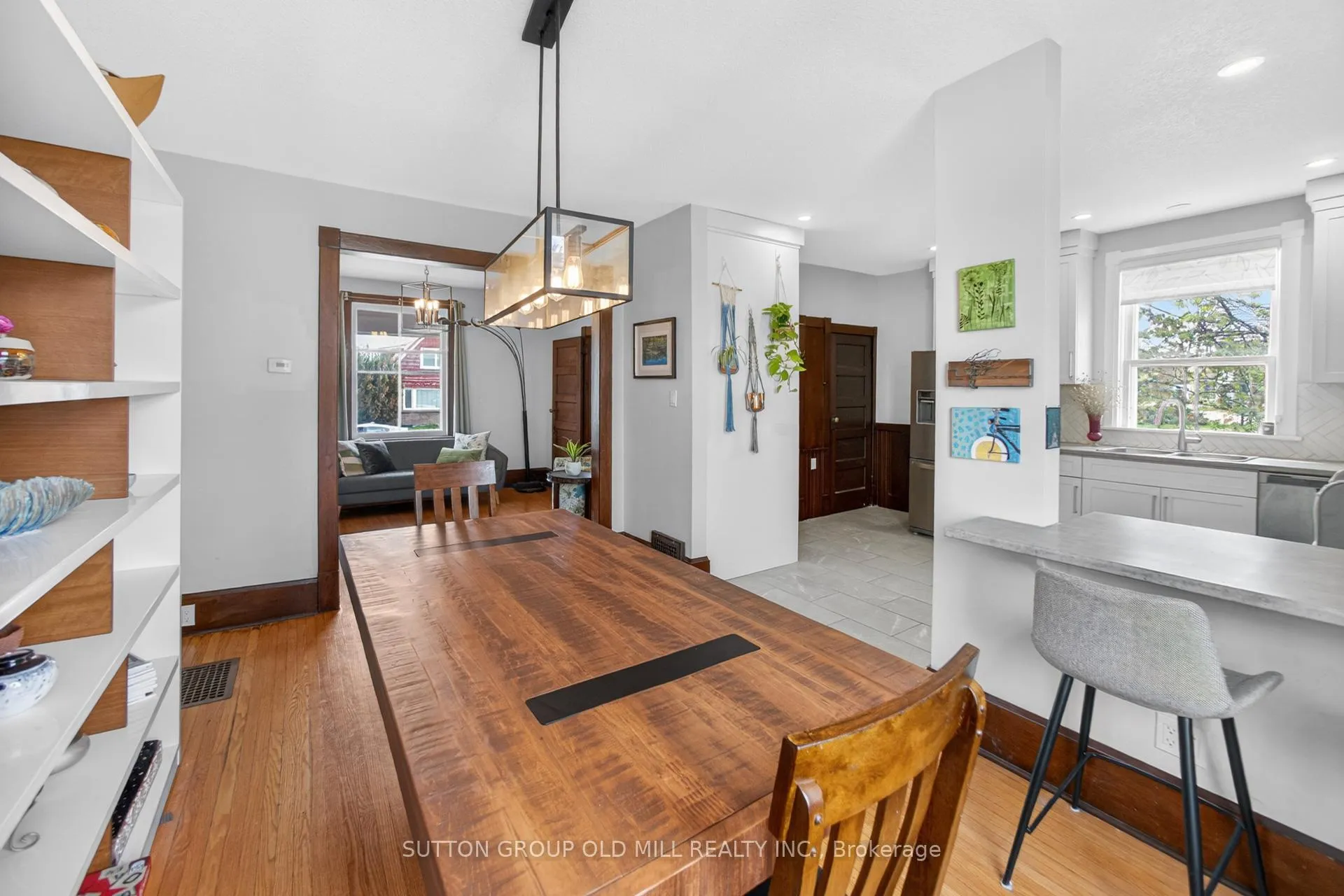 Photo 12 of 450 York Road, Guelph, St. Patrick's Ward — HOMEH