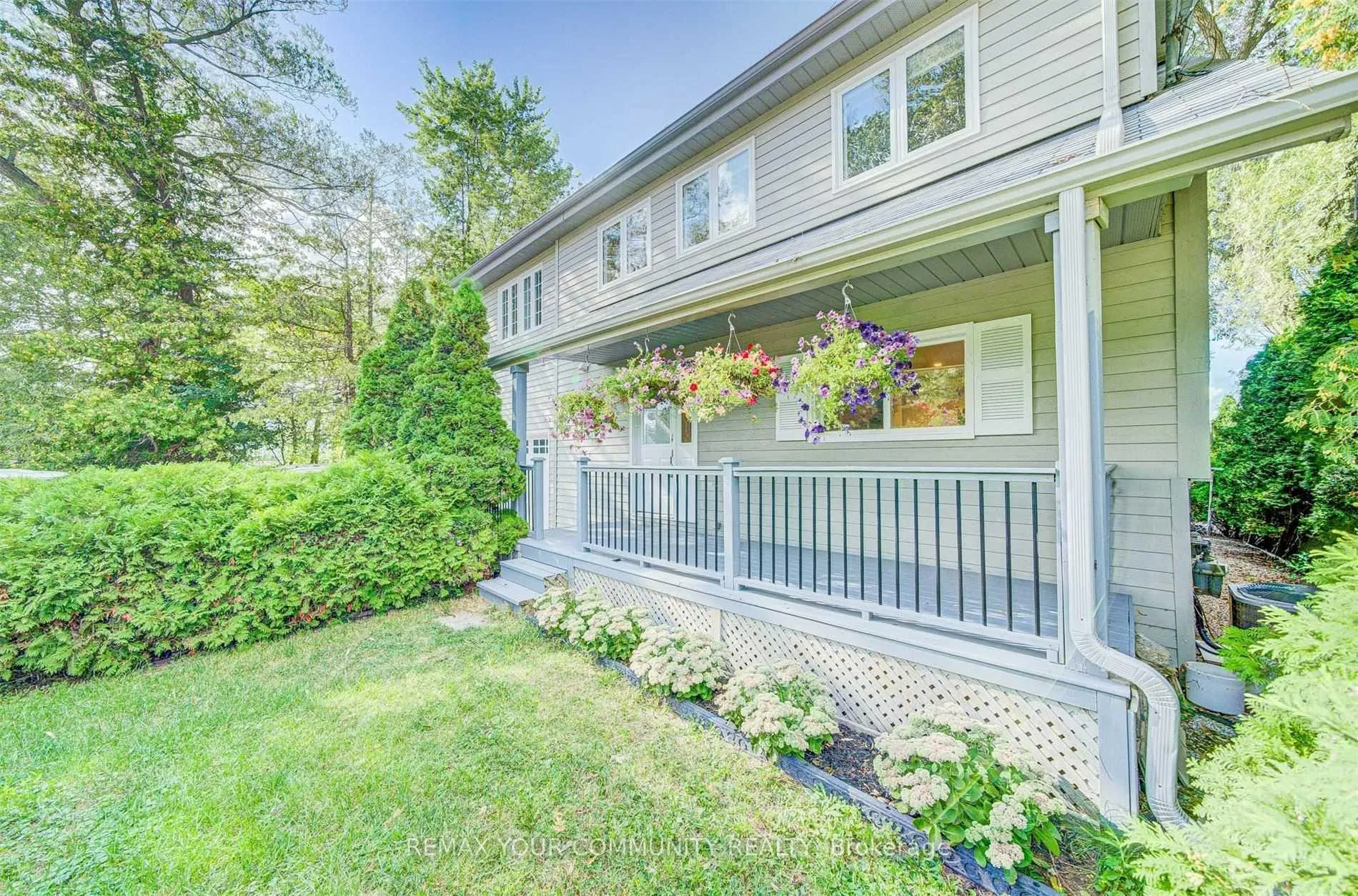 Photo 1 of 228 Lake Drive, Georgina, Historic Lakeshore Communities — HOMEH