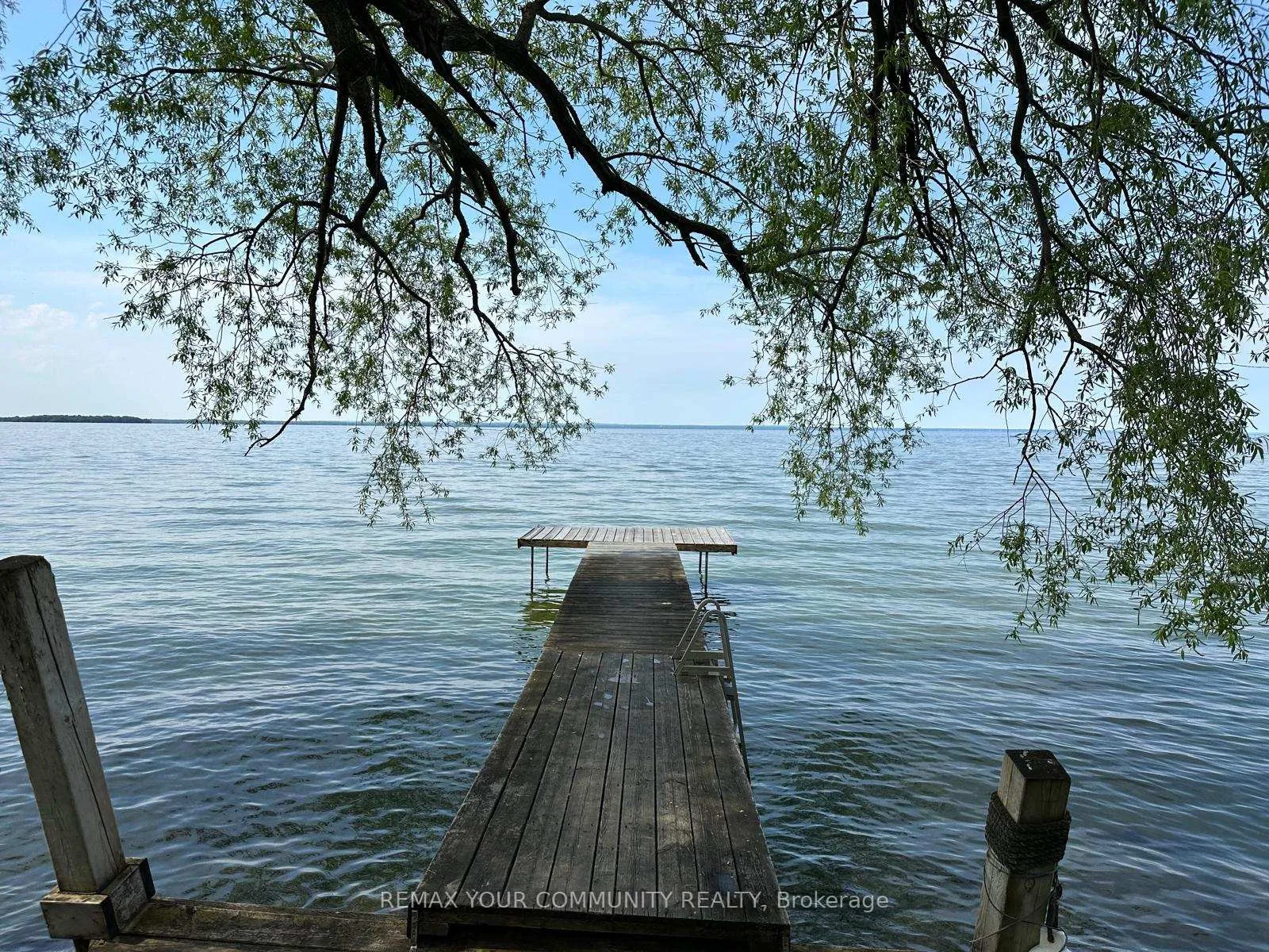 Photo 14 of 228 Lake Drive, Georgina, Historic Lakeshore Communities — HOMEH