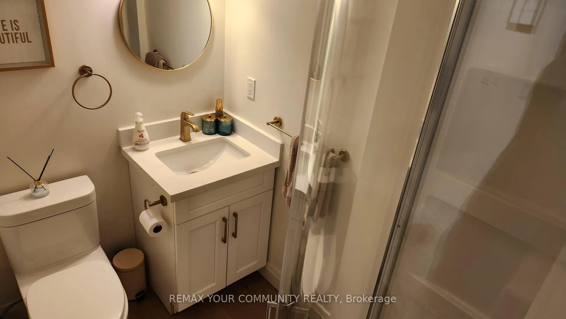 Photo 29 of 228 Lake Drive, Georgina, Historic Lakeshore Communities — HOMEH