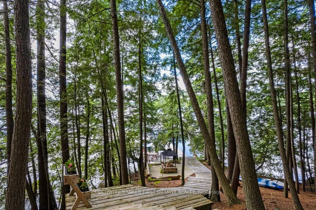 Photo 6 of 2275 Palmerston Lake, Frontenac, Frontenac North — HOMEH