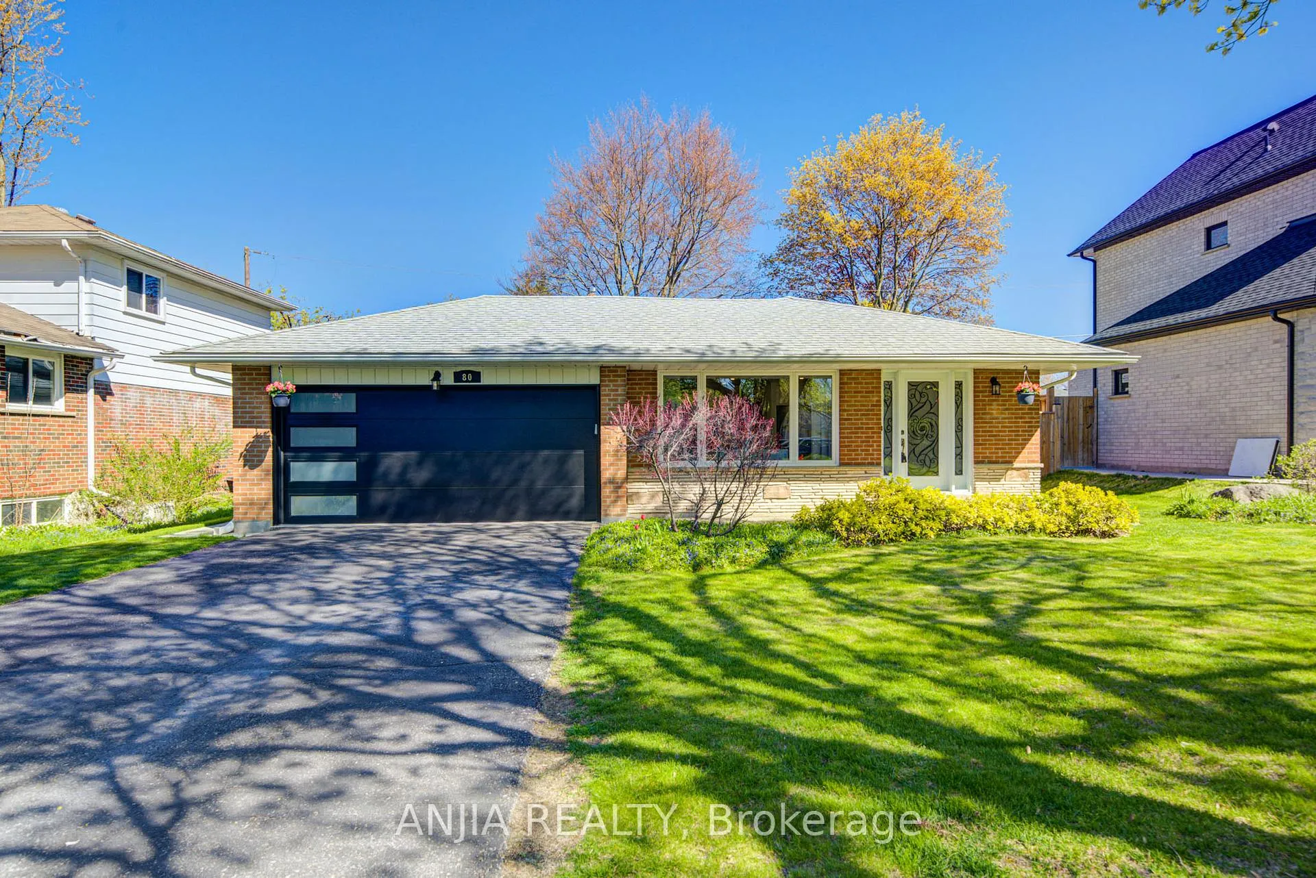 Front of 80 Southdale Drive