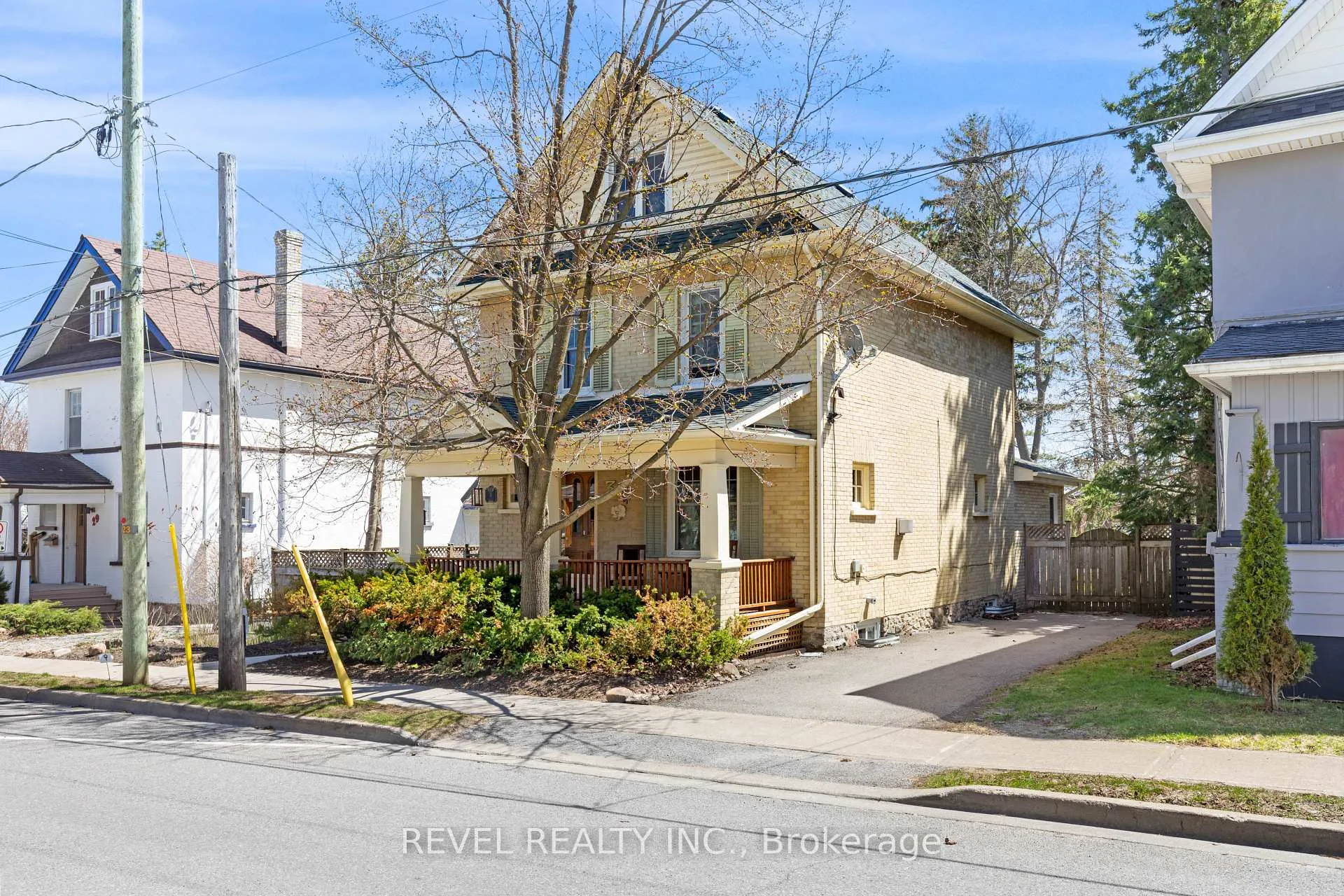 Photo 1 of 31 Fair Avenue, Kawartha Lakes, Lindsay — HOMEH