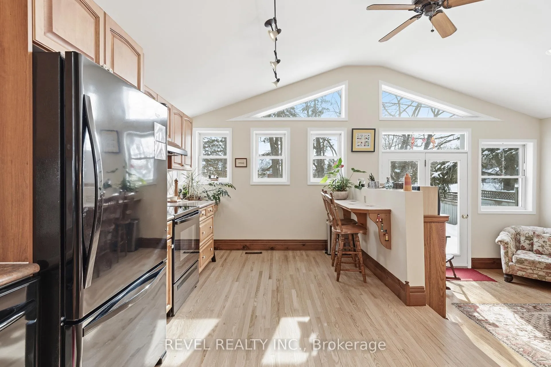 Photo 14 of 31 Fair Avenue, Kawartha Lakes, Lindsay — HOMEH