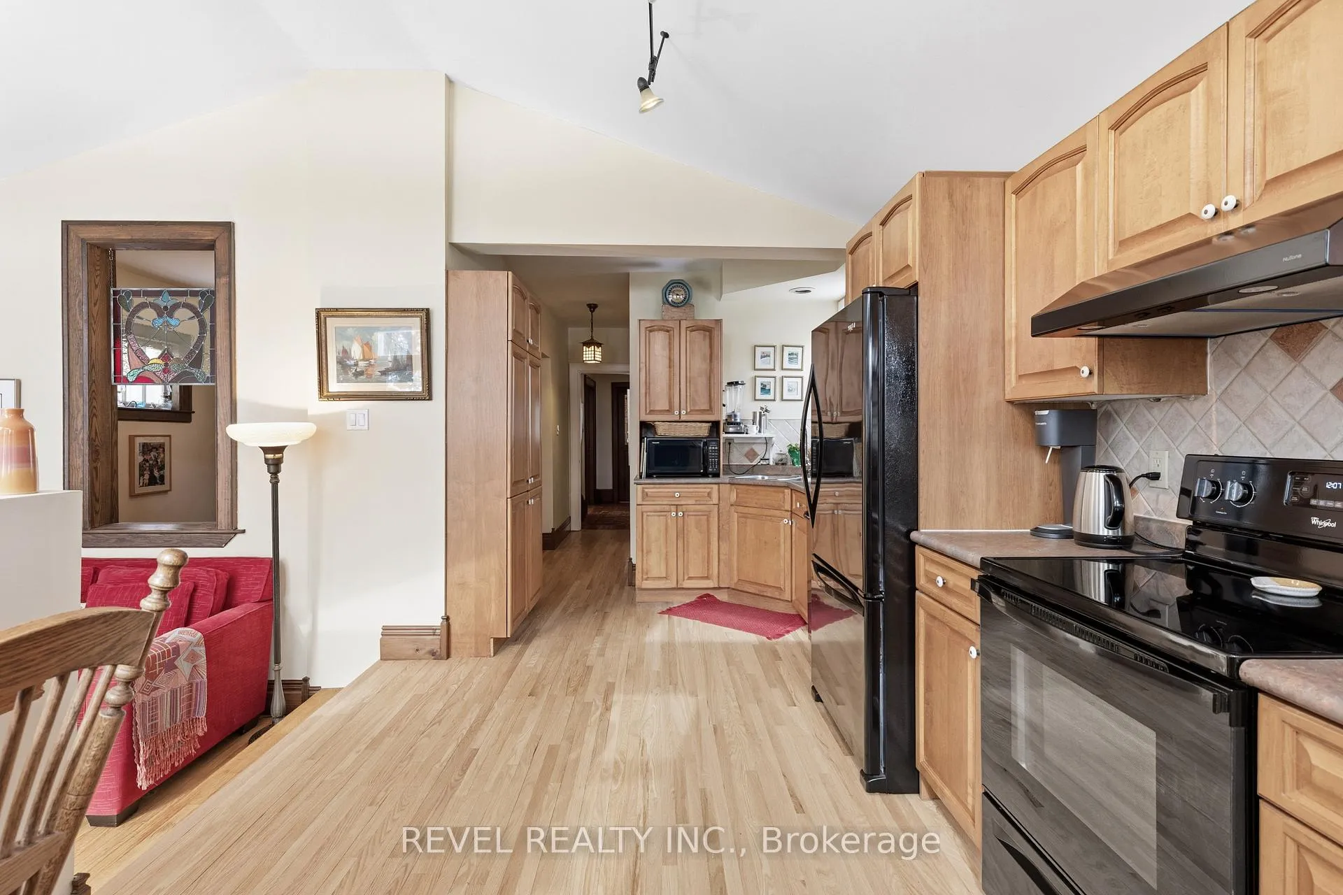 Photo 15 of 31 Fair Avenue, Kawartha Lakes, Lindsay — HOMEH