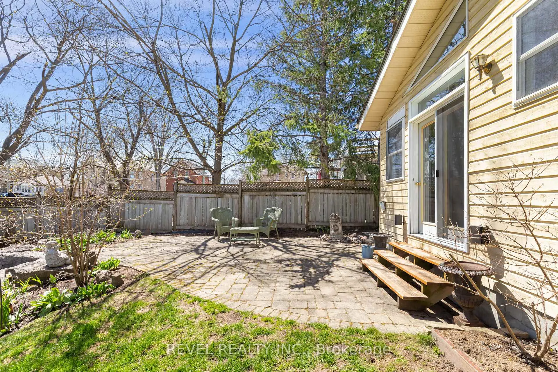 Photo 35 of 31 Fair Avenue, Kawartha Lakes, Lindsay — HOMEH