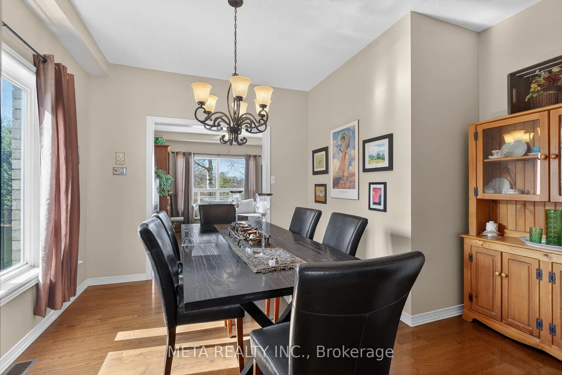 Photo 8 of 19 Mckean Crescent, Collingwood — HOMEH