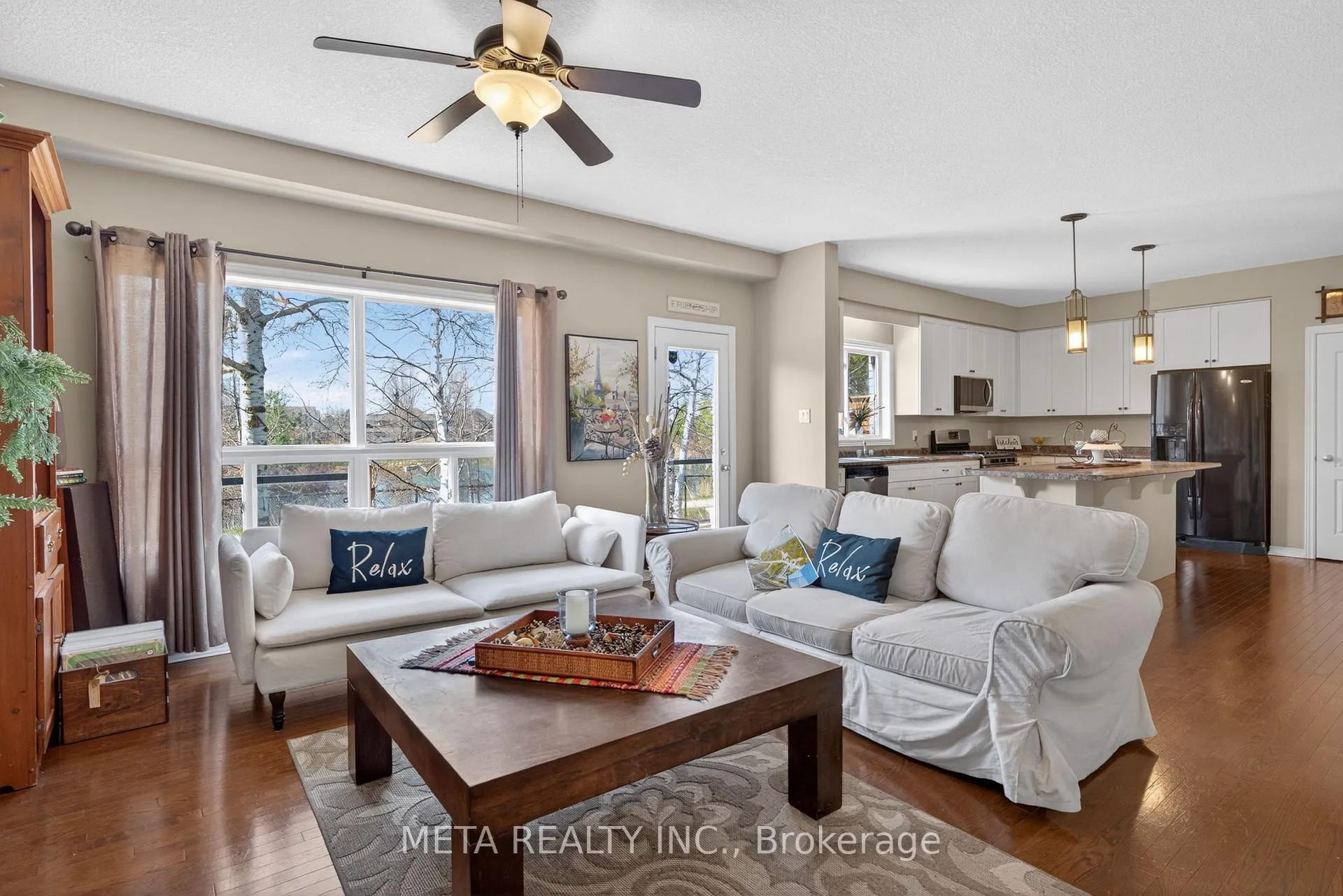 Photo 10 of 19 Mckean Crescent, Collingwood — HOMEH