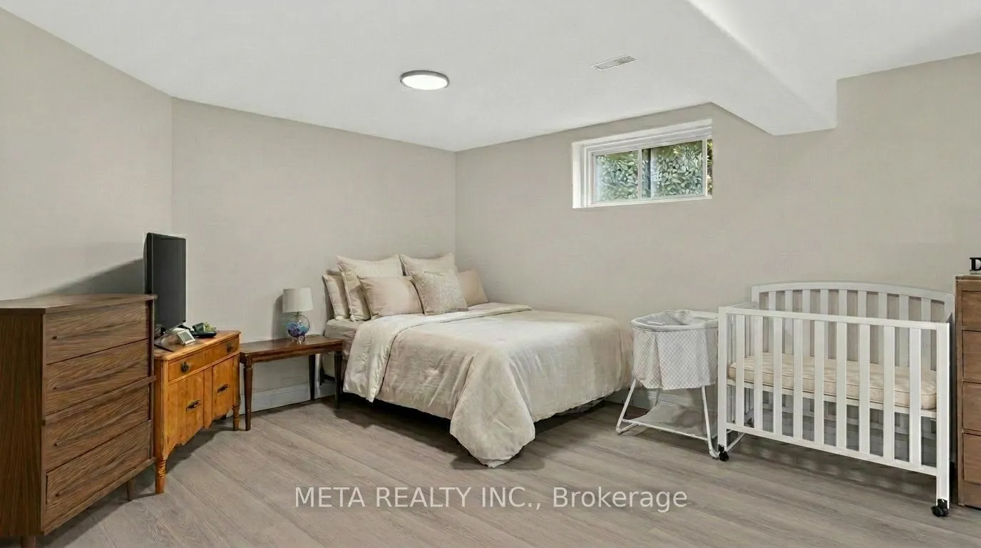 Photo 22 of 19 Mckean Crescent, Collingwood — HOMEH