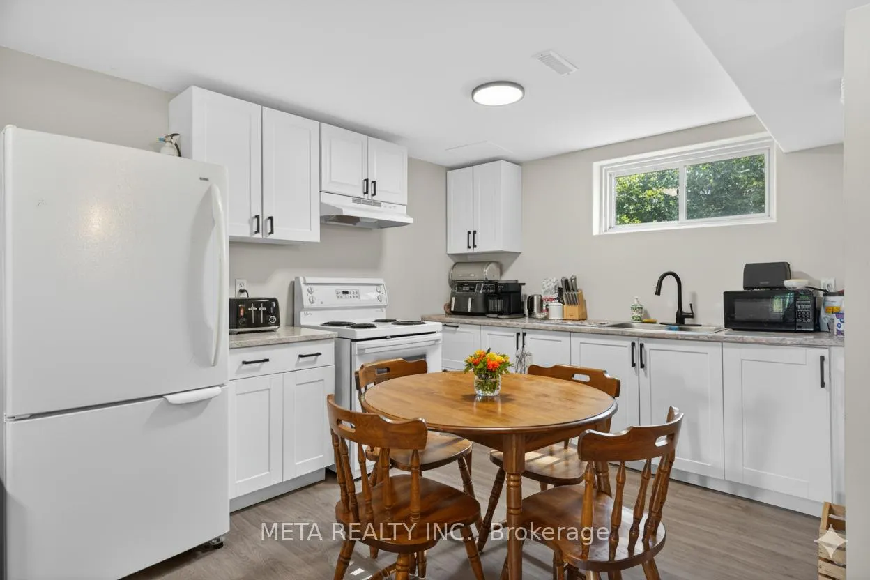 Photo 28 of 19 Mckean Crescent, Collingwood — HOMEH
