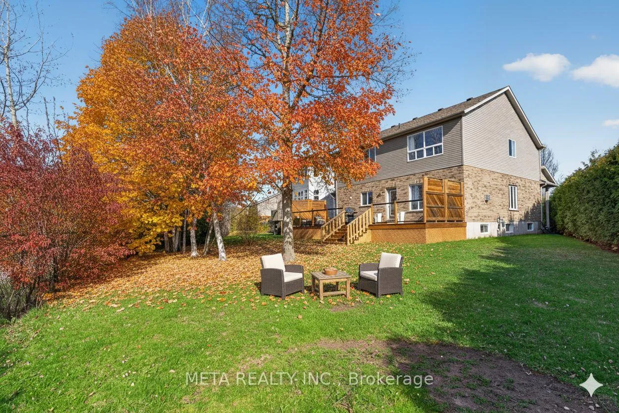 Photo 32 of 19 Mckean Crescent, Collingwood — HOMEH
