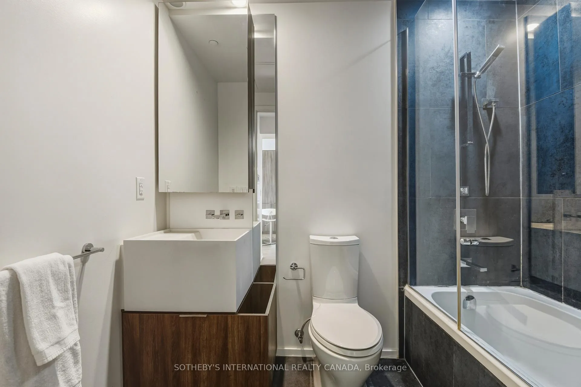 Photo 12 of Unit 2712, 1 Bloor Street E, Toronto, Church-Yonge Corridor — HOMEH