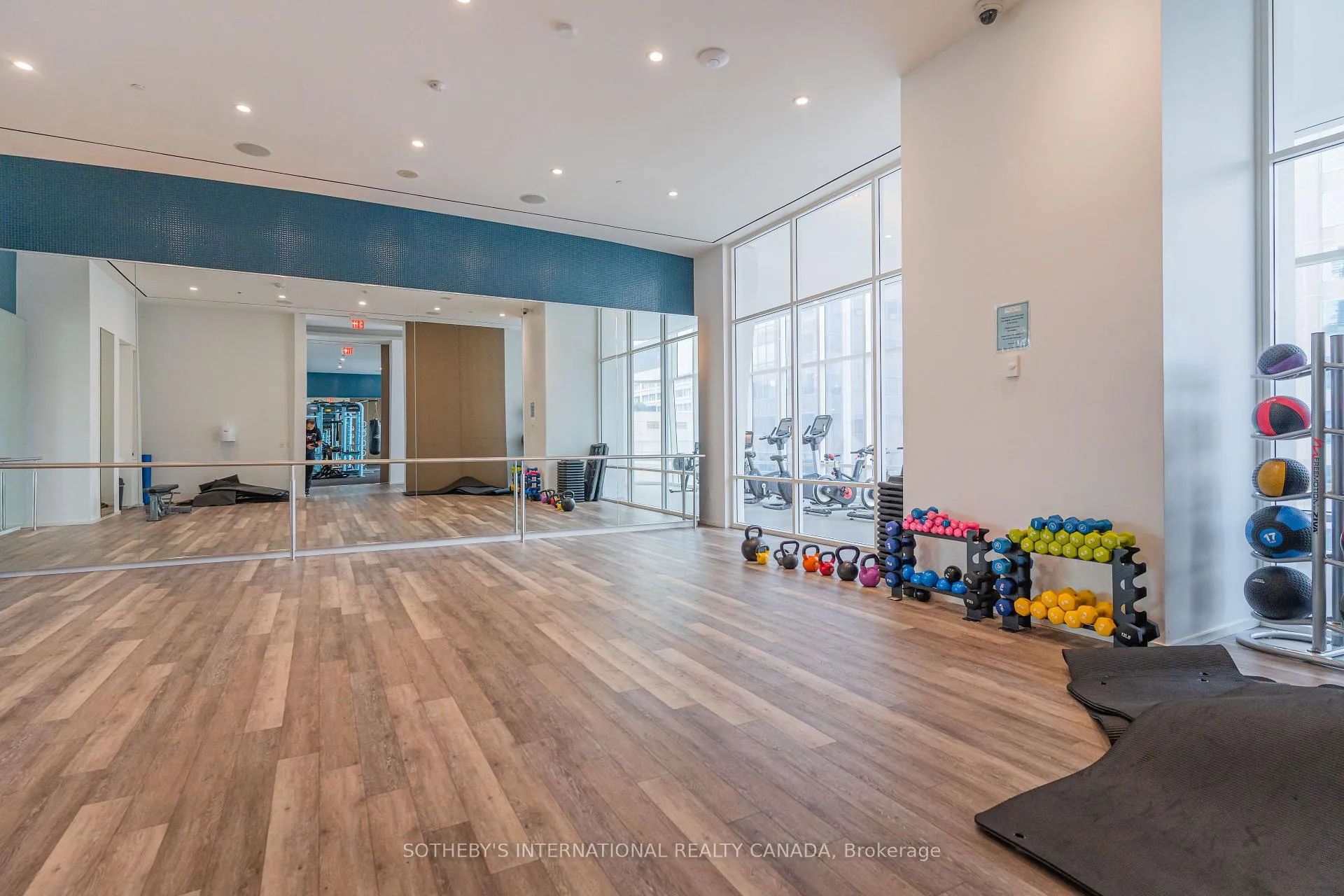 Photo 24 of Unit 2712, 1 Bloor Street E, Toronto, Church-Yonge Corridor — HOMEH
