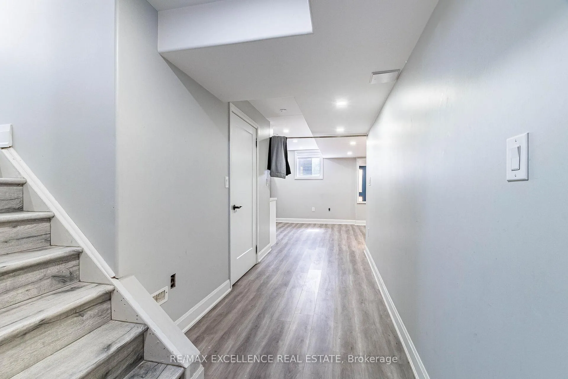 Photo 35 of 37 Elk Street, Brampton, Sandringham-Wellington — HOMEH