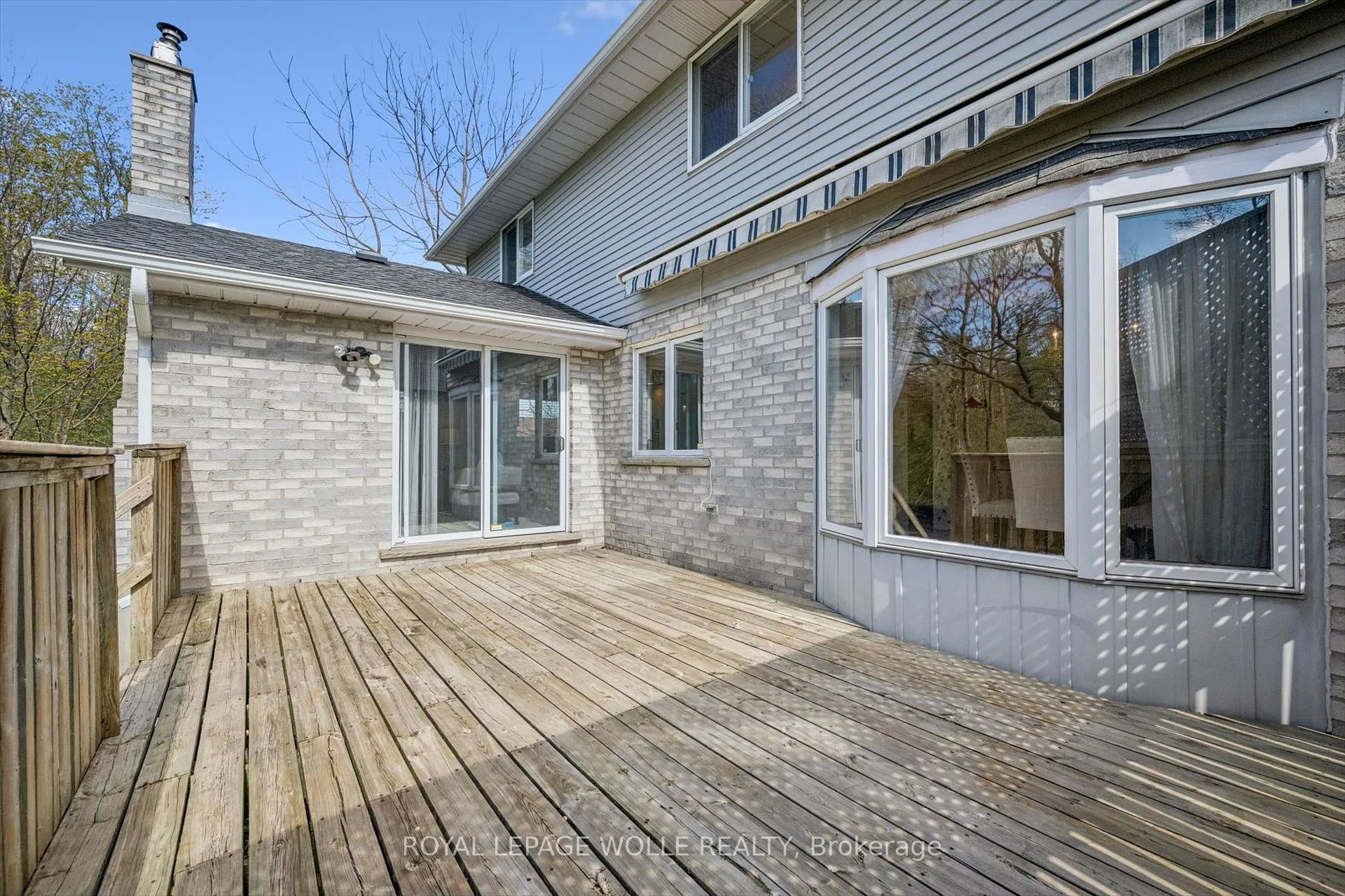 Photo 46 of 363 Northlake Drive, Waterloo — HOMEH