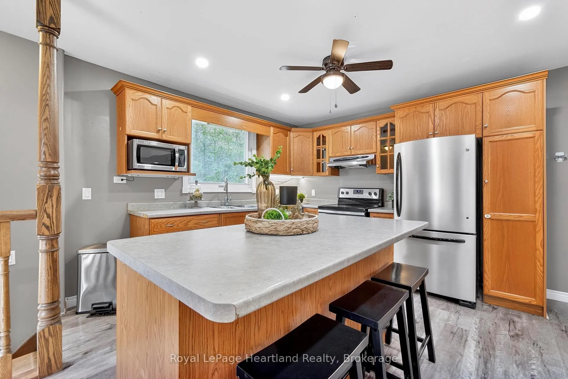 Photo 12 of 46 Egmont Street, Central Huron, Hullett — HOMEH