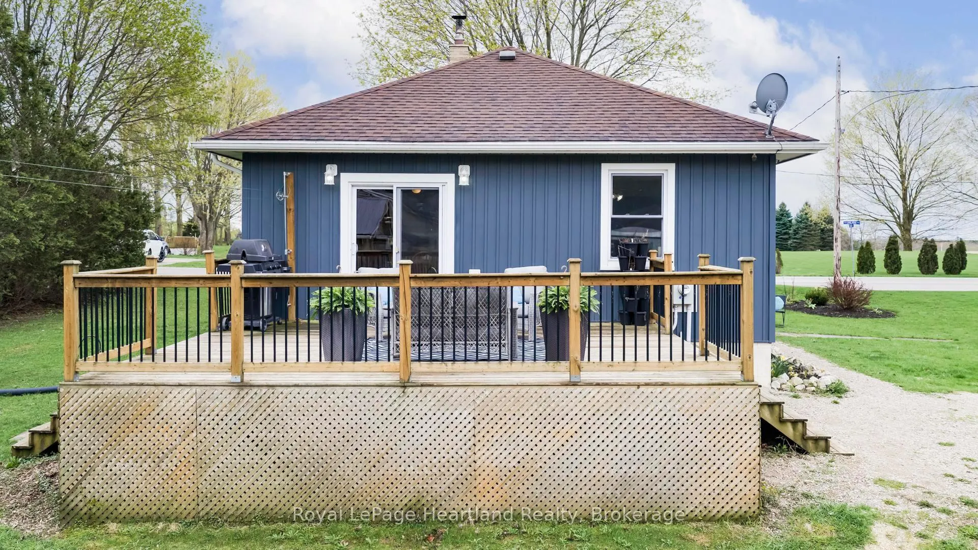 Photo 28 of 46 Egmont Street, Central Huron, Hullett — HOMEH