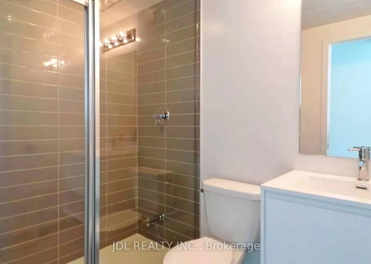 Photo 4 of Unit 1808, 159 Wellesley Street E, Toronto, Cabbagetown-South St. James Town — HOMEH