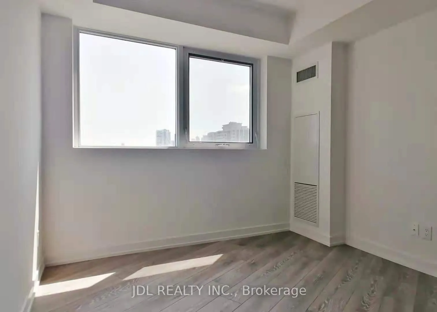 Photo 5 of Unit 1808, 159 Wellesley Street E, Toronto, Cabbagetown-South St. James Town — HOMEH