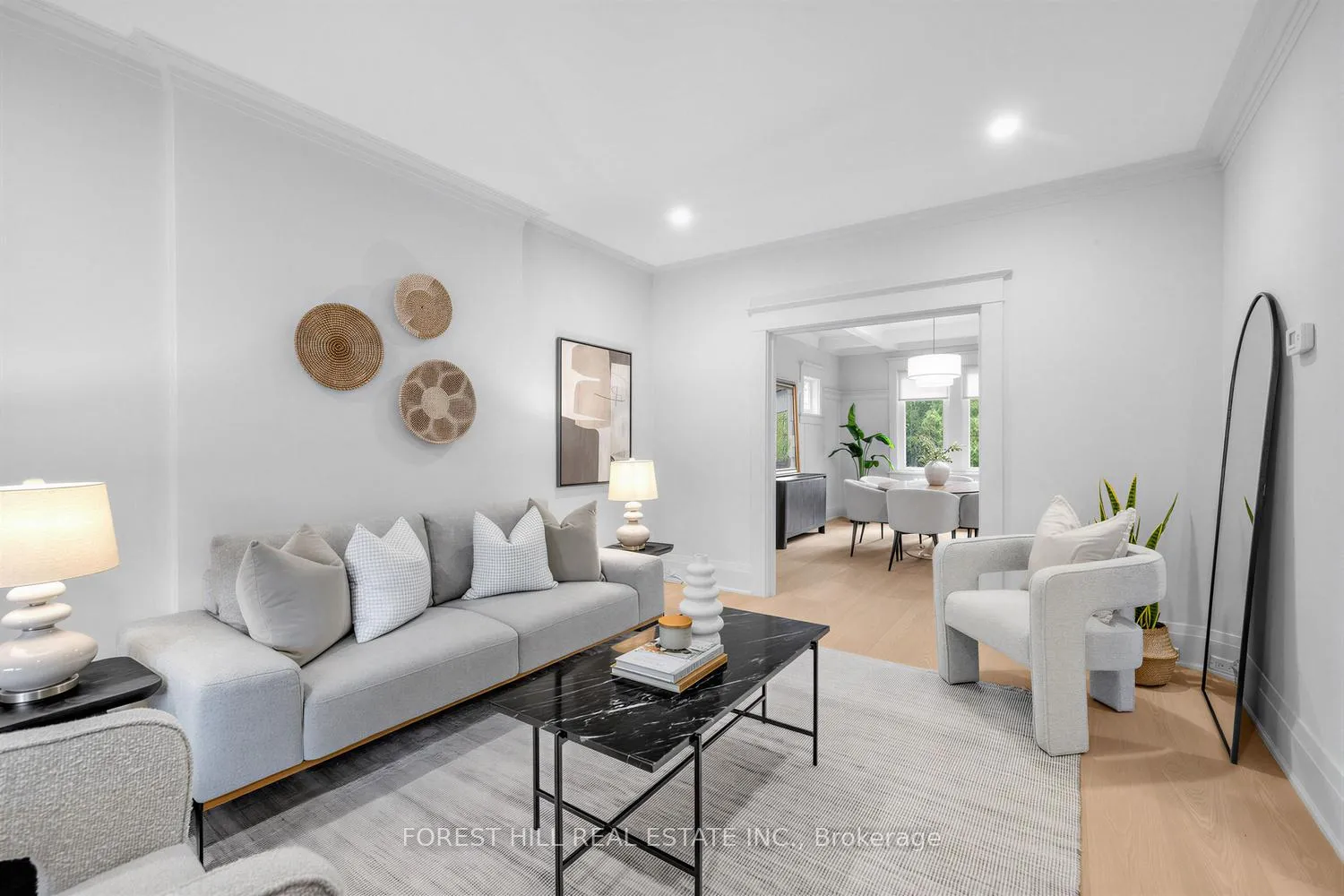 Photo 6 of 35 Westmount Avenue, Toronto, Corso Italia-Davenport — HOMEH