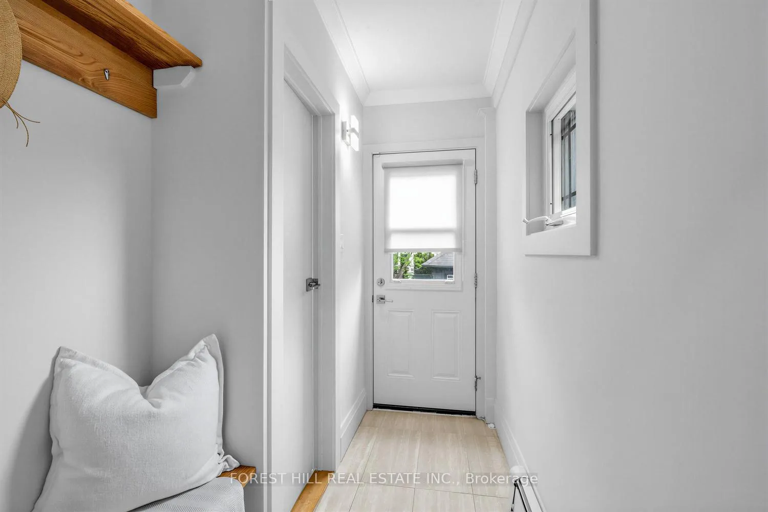 Photo 18 of 35 Westmount Avenue, Toronto, Corso Italia-Davenport — HOMEH