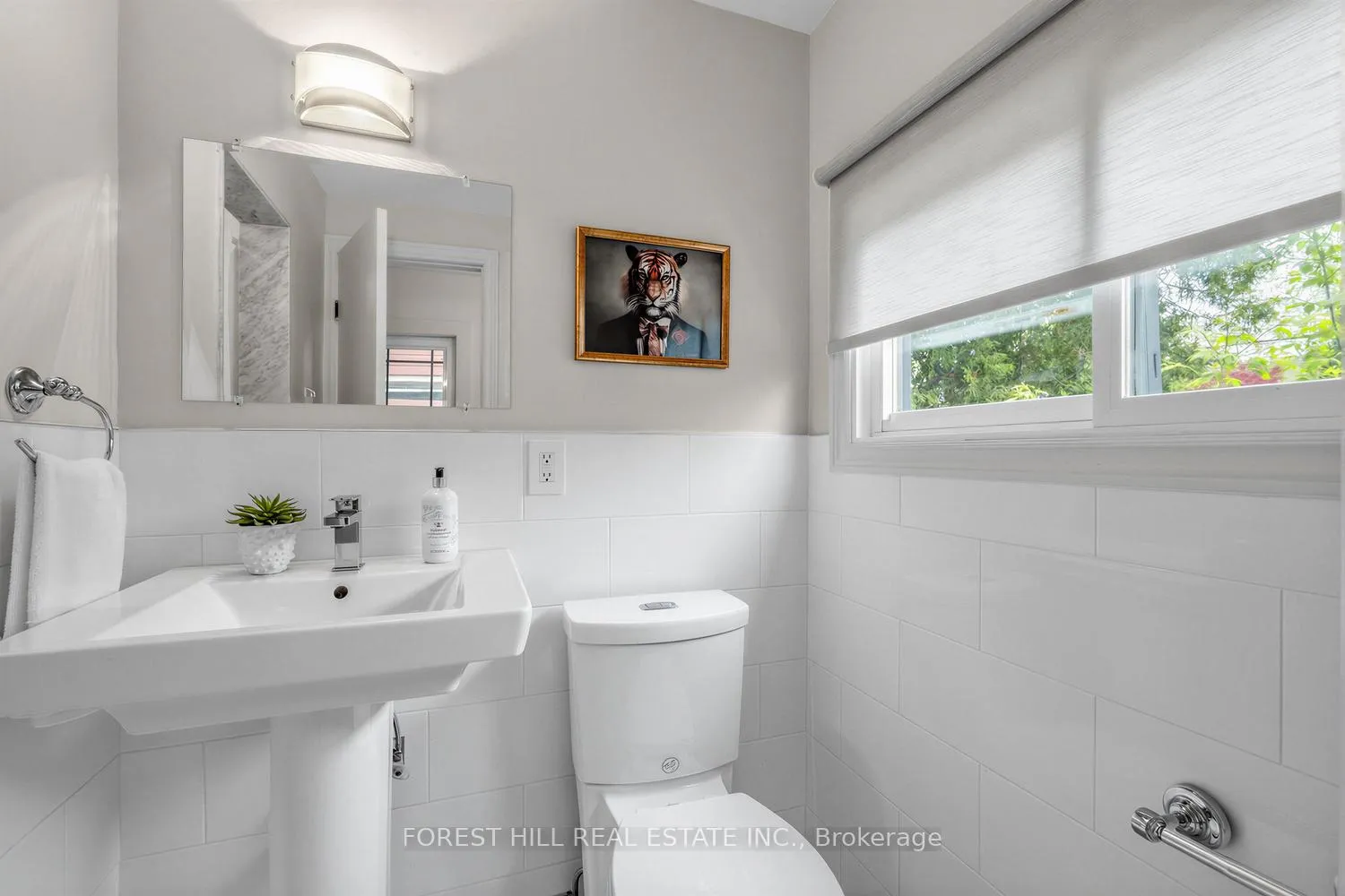 Photo 20 of 35 Westmount Avenue, Toronto, Corso Italia-Davenport — HOMEH