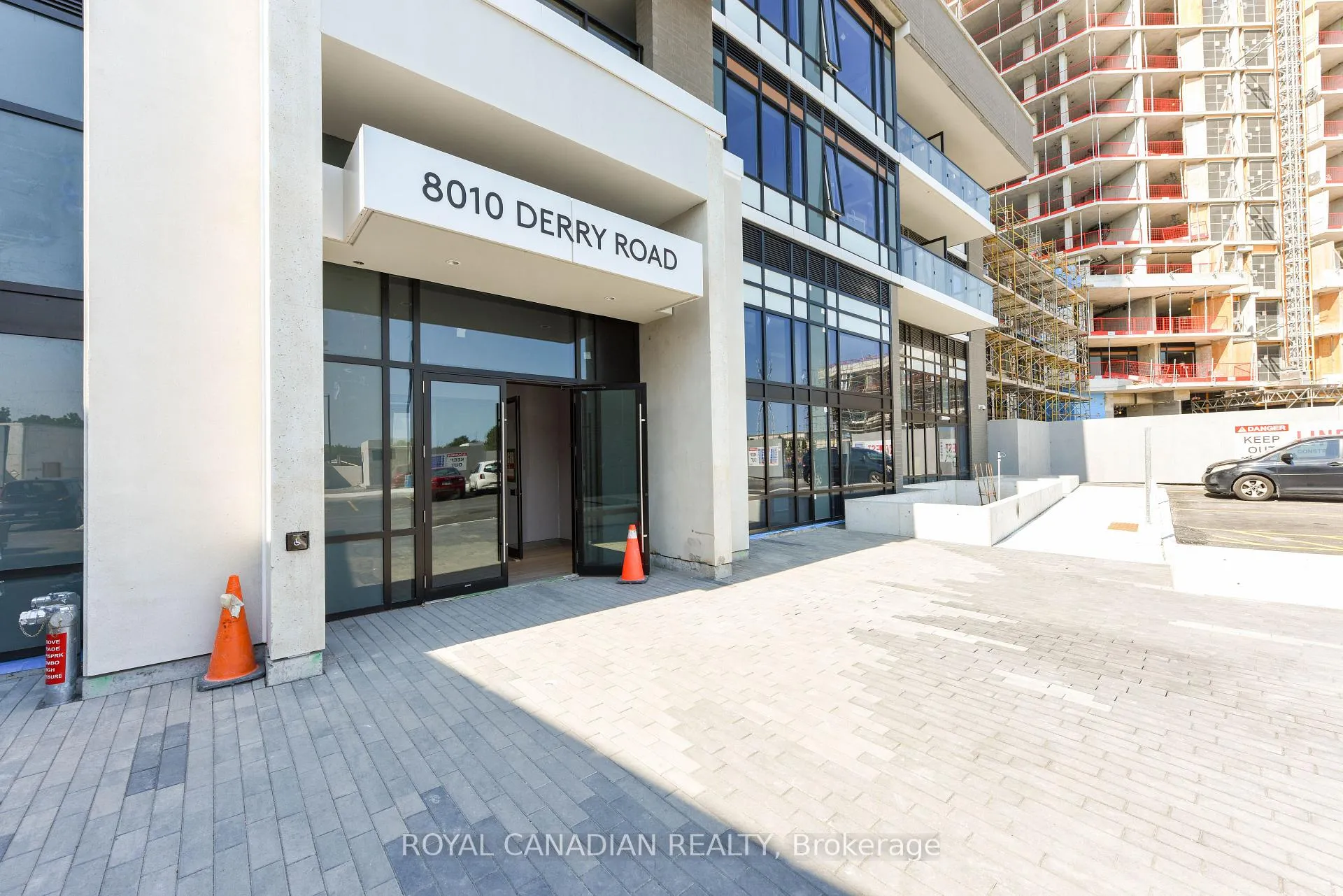 Photo 2 of Unit 509, 8010 Derry Road, Milton, Coates — HOMEH