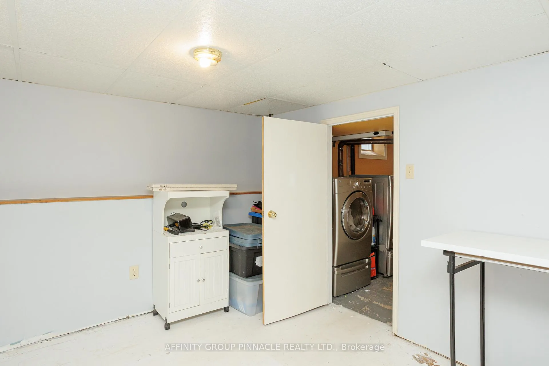 Photo 30 of 7 Churchill Crescent, Kawartha Lakes, Lindsay — HOMEH
