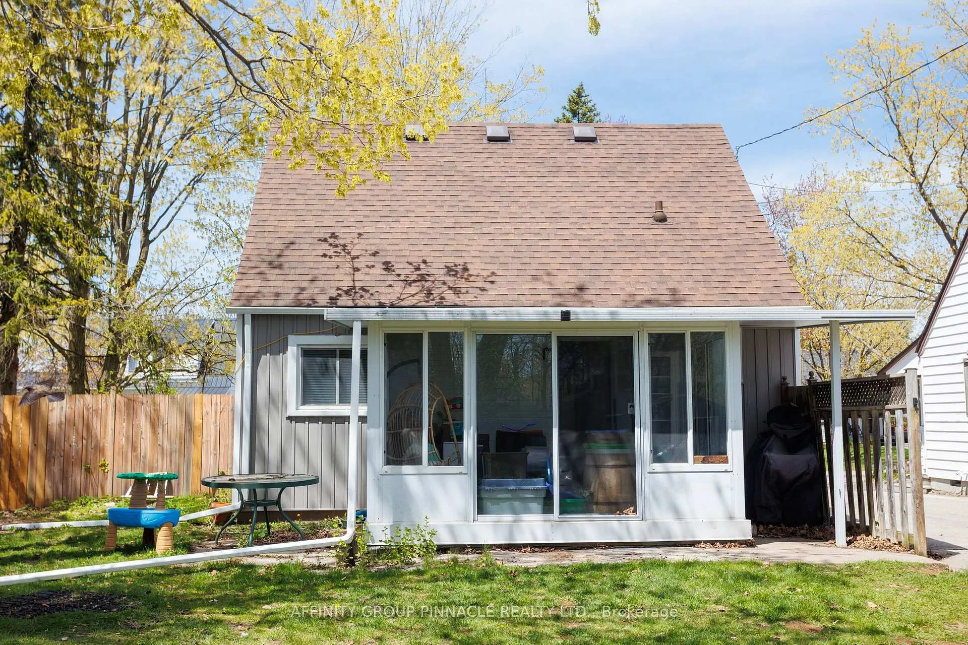 Photo 34 of 7 Churchill Crescent, Kawartha Lakes, Lindsay — HOMEH