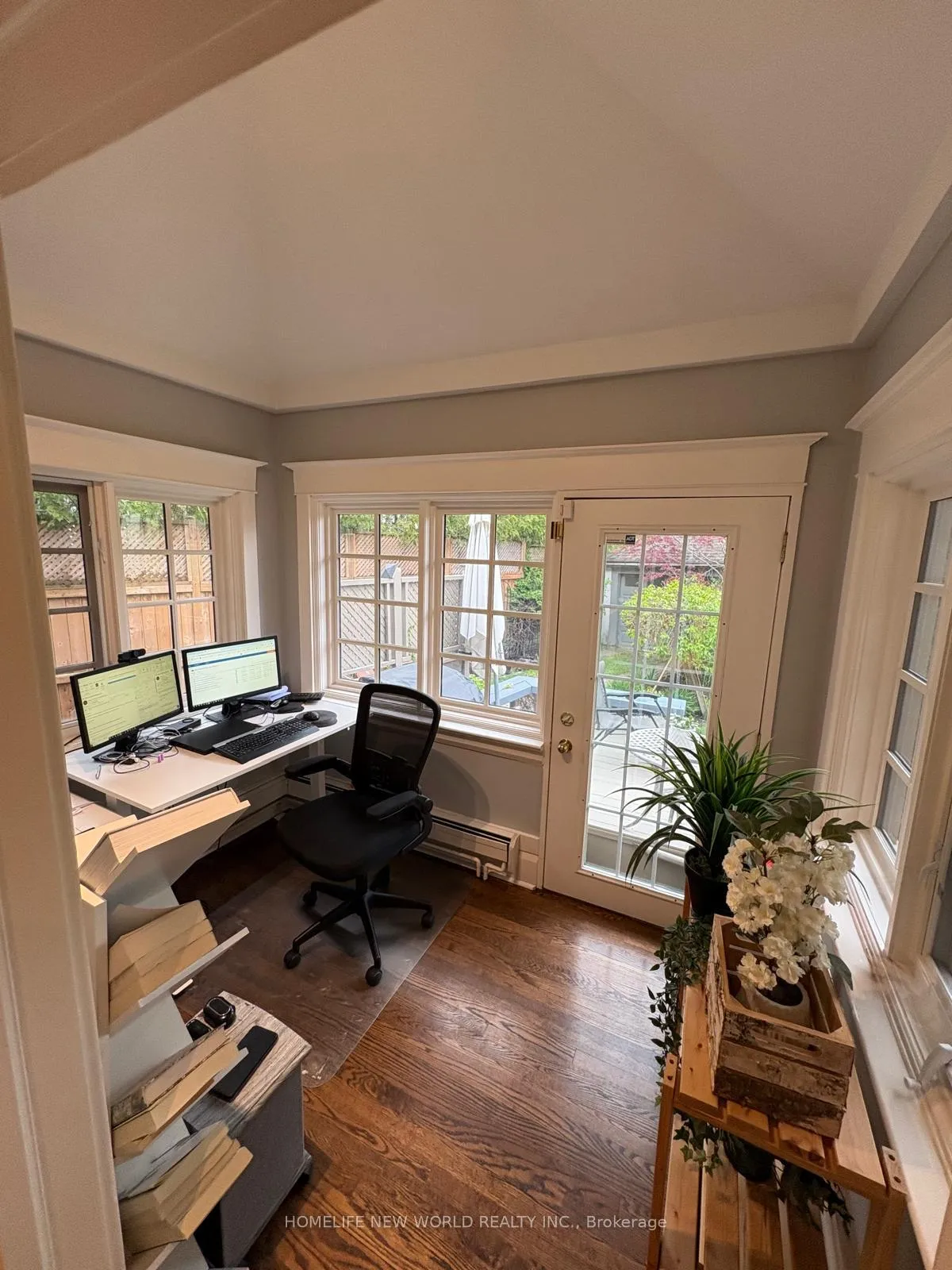 Photo 6 of 47 Lawrence Crescent, Toronto, Lawrence Park South — HOMEH