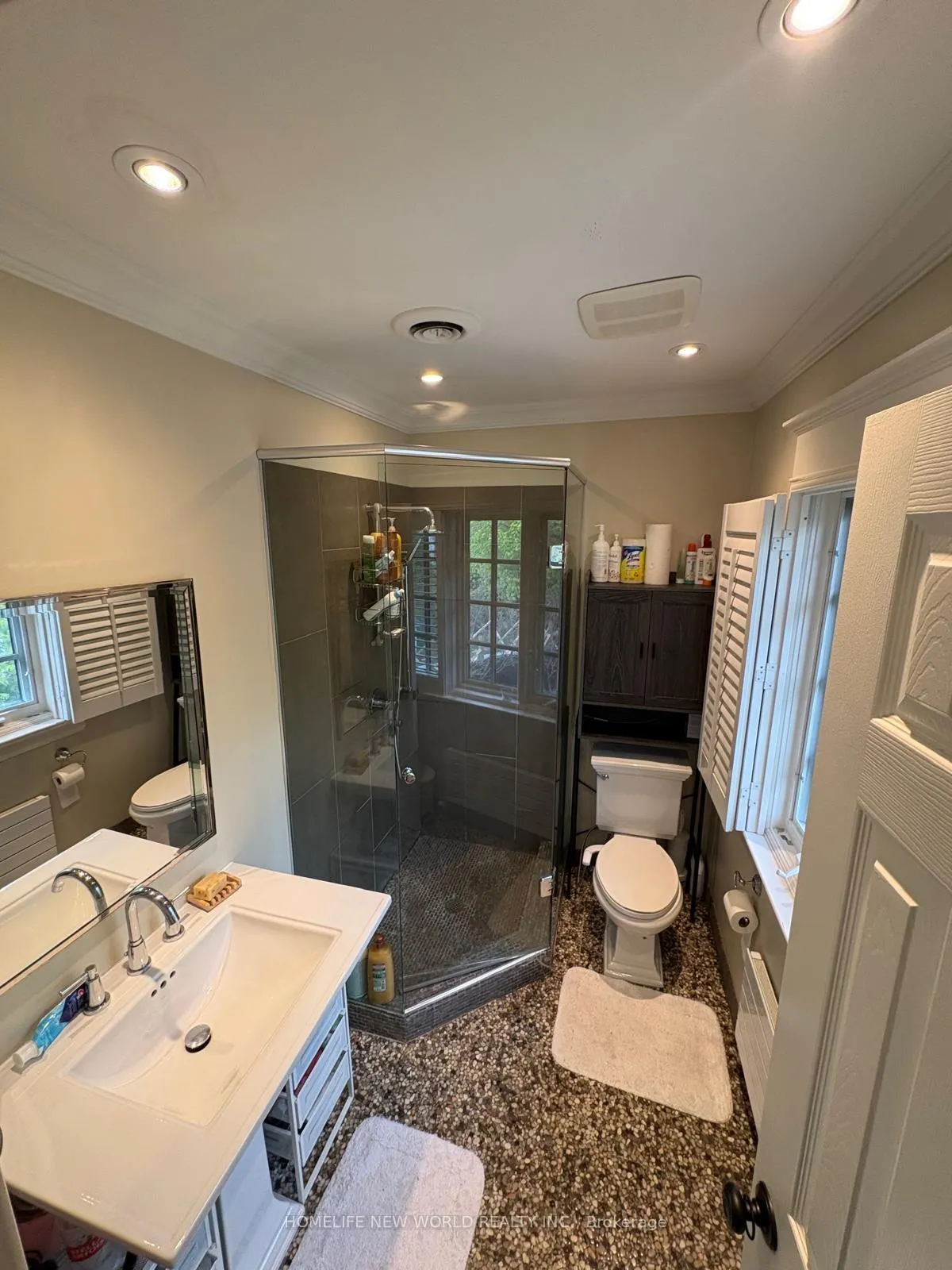 Photo 9 of 47 Lawrence Crescent, Toronto, Lawrence Park South — HOMEH