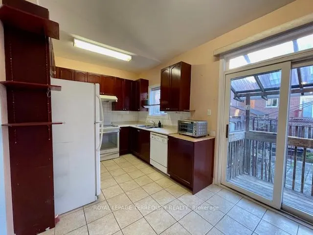 Photo 24 of 24 Pergola Way, Brampton, Bram West — HOMEH