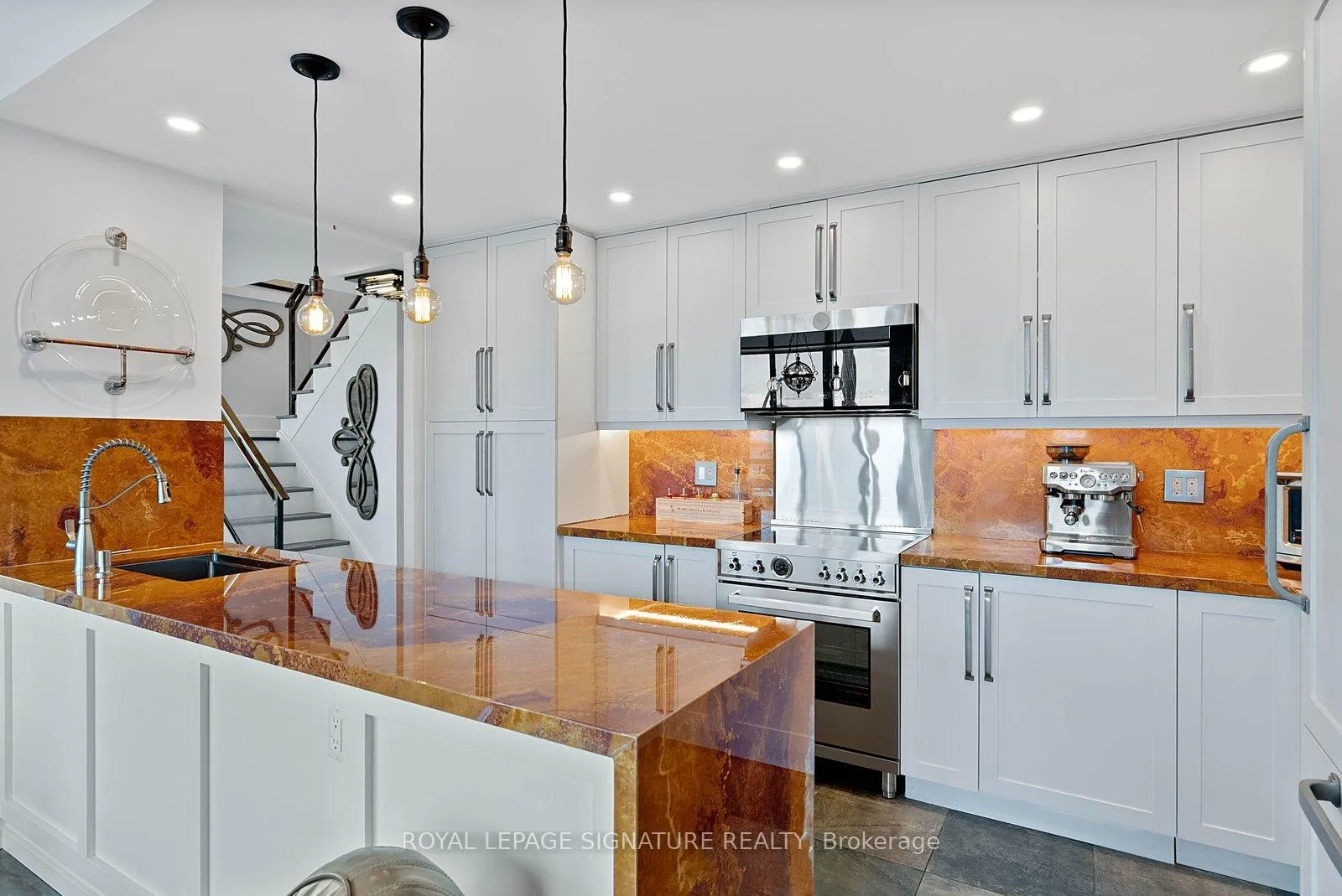 Photo 11 of Unit Ph13, 70 Mill Street, Toronto, Waterfront Communities — HOMEH